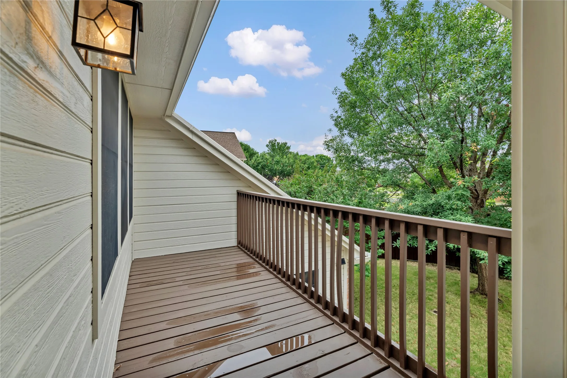 Single Family Residence For Sale in Collin County , 2405 Charlene Drive, Plano, Texas 75074, 3 Bedroom, 3 Bathroom, 3 Garage spaces, 2,637 Sqft, built in 1996, mls#21262336, Real Estate Agent in Plano, Homes For Sale in Collin county, Homes For Sale in Plano, Realtor in Plano Texas, Real Estate Brokerage Independent Realty Texas, Luminita Cordes Realtor