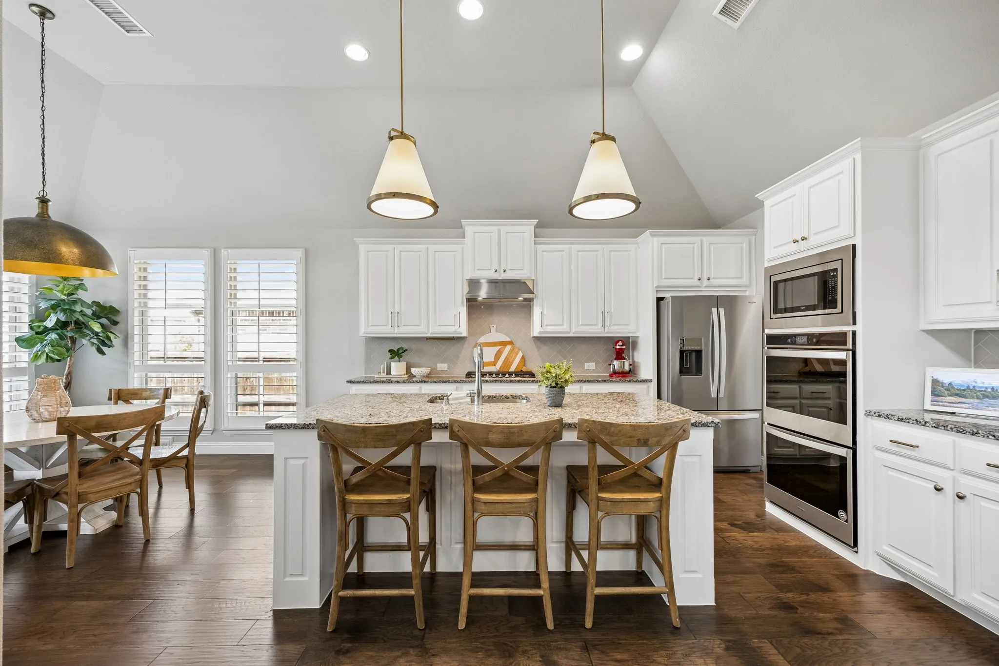 Single Family Residence For Sale in Collin County , 14093 Wheatfield Lane, Frisco, Texas 75035, 5 Bedroom, 5 Bathroom, 2 Garage spaces, 3,974 Sqft, built in 2019, mls#21262195, Real Estate Agent in Frisco, Homes For Sale in Collin county, Homes For Sale in Frisco, Realtor in Frisco Texas, Real Estate Brokerage Independent Realty Texas, Luminita Cordes Realtor