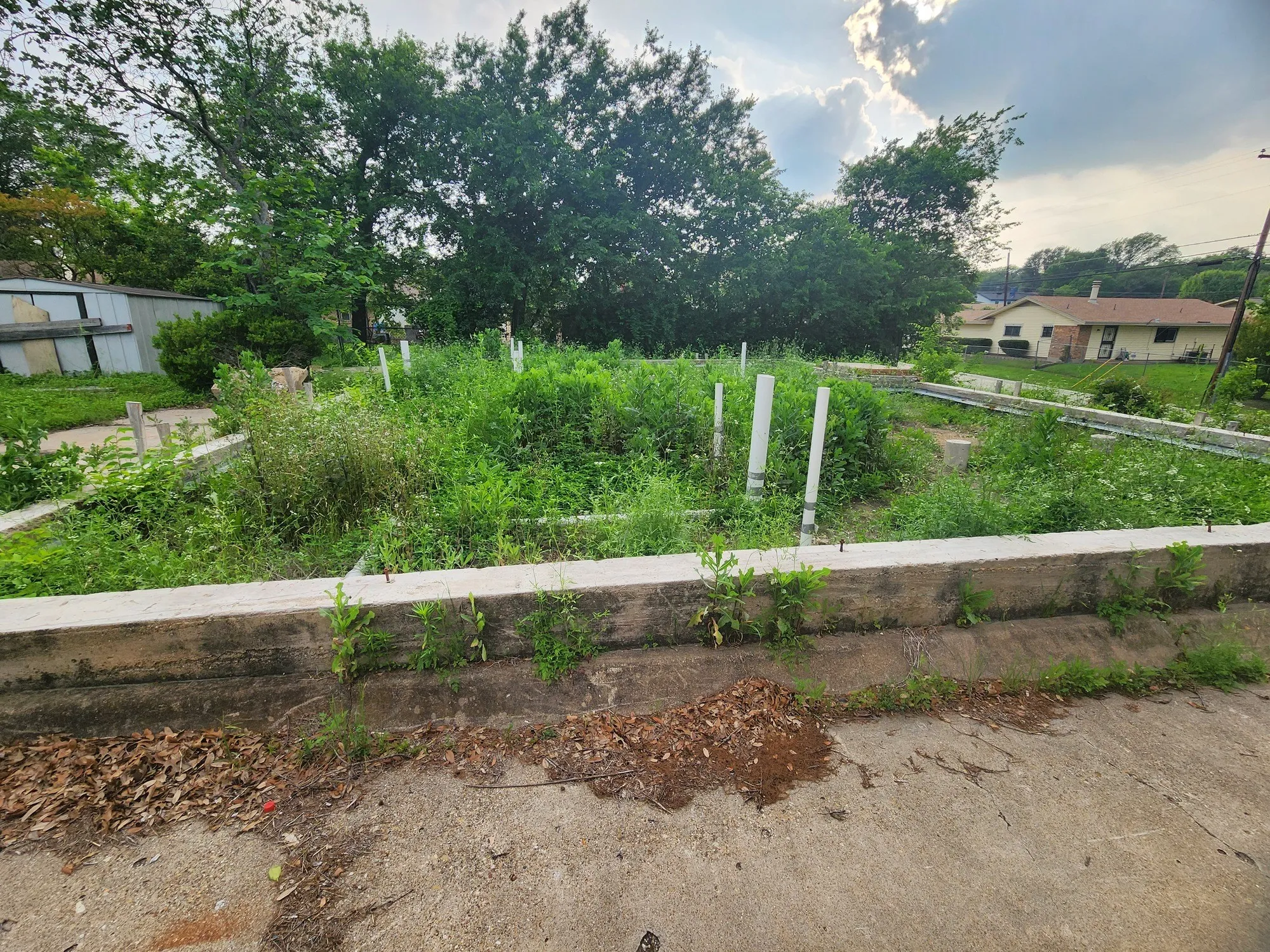 Unimproved Land For Sale in Dallas County , 1802 Sutter Street, Dallas, Texas 75216, 0, 0, Garage spaces, 0 Sqft, built in 0, mls#21261418, Real Estate Agent in Dallas, Homes For Sale in Dallas county, Homes For Sale in Dallas, Realtor in Dallas Texas, Real Estate Brokerage Independent Realty Texas, Luminita Cordes Realtor