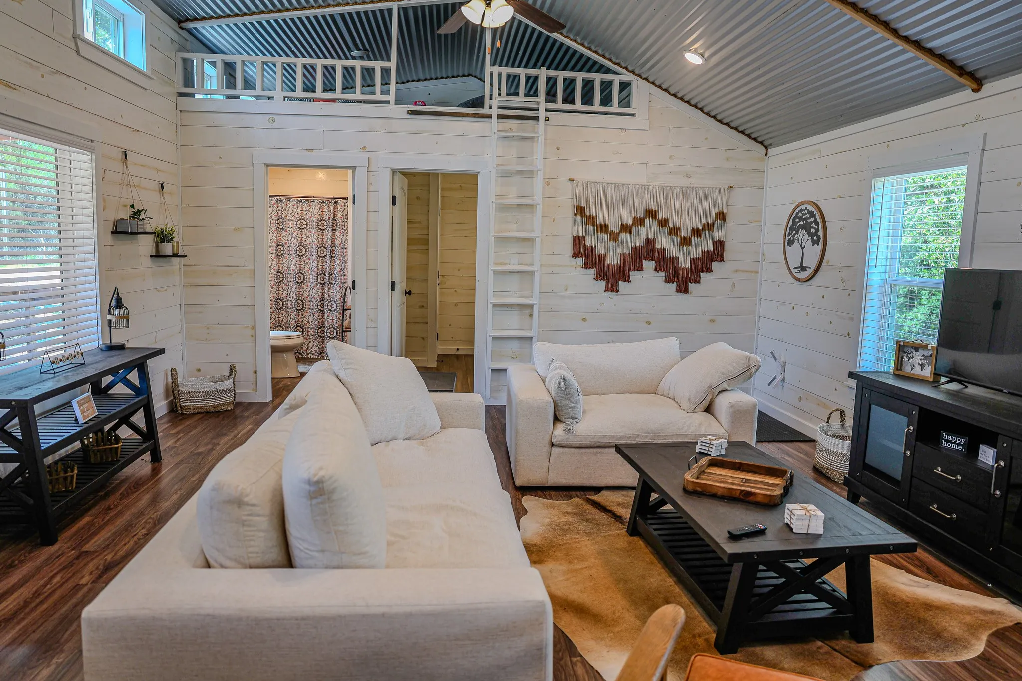 Single Family Residence For Sale in Palo Pinto County , 180 Wooded Crest, Palo Pinto, Texas 76484, 2 Bedroom, 2 Bathroom, Garage spaces, 1,080 Sqft, built in 2022, Preowned, mls#21251706, Real Estate Agent in Palo Pinto, Homes For Sale in Palo Pinto county, Homes For Sale in Palo Pinto, Realtor in Palo Pinto Texas, Real Estate Brokerage Independent Realty Texas, Luminita Cordes Realtor