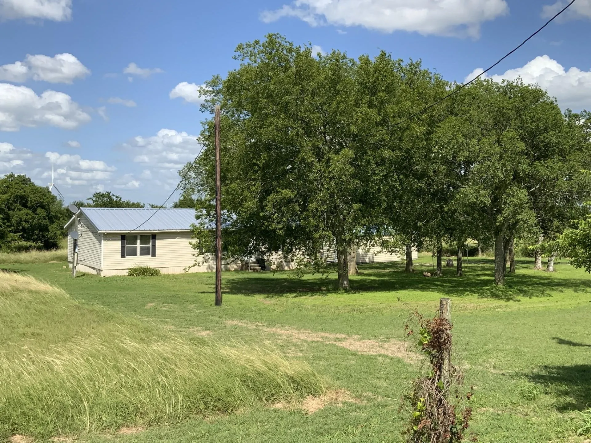 Mobile Home For Sale in Mc Lennan County , 929 Neighbors Corner Road, Mart, Texas 76664, 3 Bedroom, 2 Bathroom, Garage spaces, 1,344 Sqft, built in 2006, Unknown, mls#21262361, Real Estate Agent in Mart, Homes For Sale in Mc Lennan county, Homes For Sale in Mart, Realtor in Mart Texas, Real Estate Brokerage Independent Realty Texas, Luminita Cordes Realtor