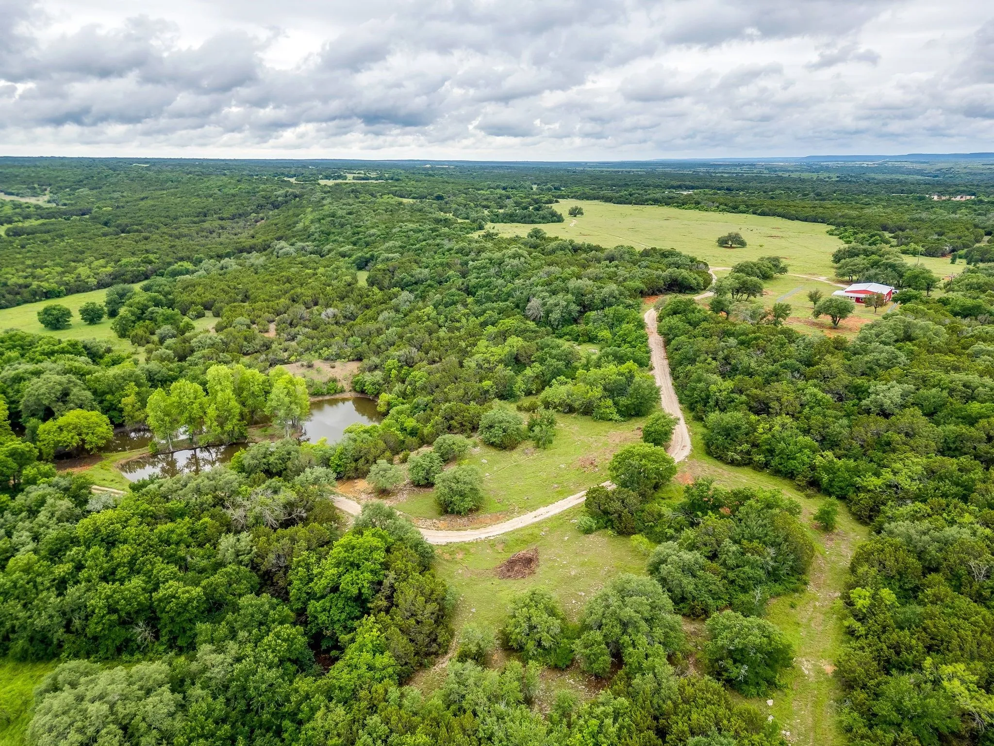 Farm For Sale in Palo Pinto County , 400 S 10th Avenue, Palo Pinto, Texas 76472, 2 Bedroom, 2 Bathroom, 2 Garage spaces, 1,207 Sqft, built in 2000, mls#21262255, Real Estate Agent in Palo Pinto, Homes For Sale in Palo Pinto county, Homes For Sale in Palo Pinto, Realtor in Palo Pinto Texas, Real Estate Brokerage Independent Realty Texas, Luminita Cordes Realtor