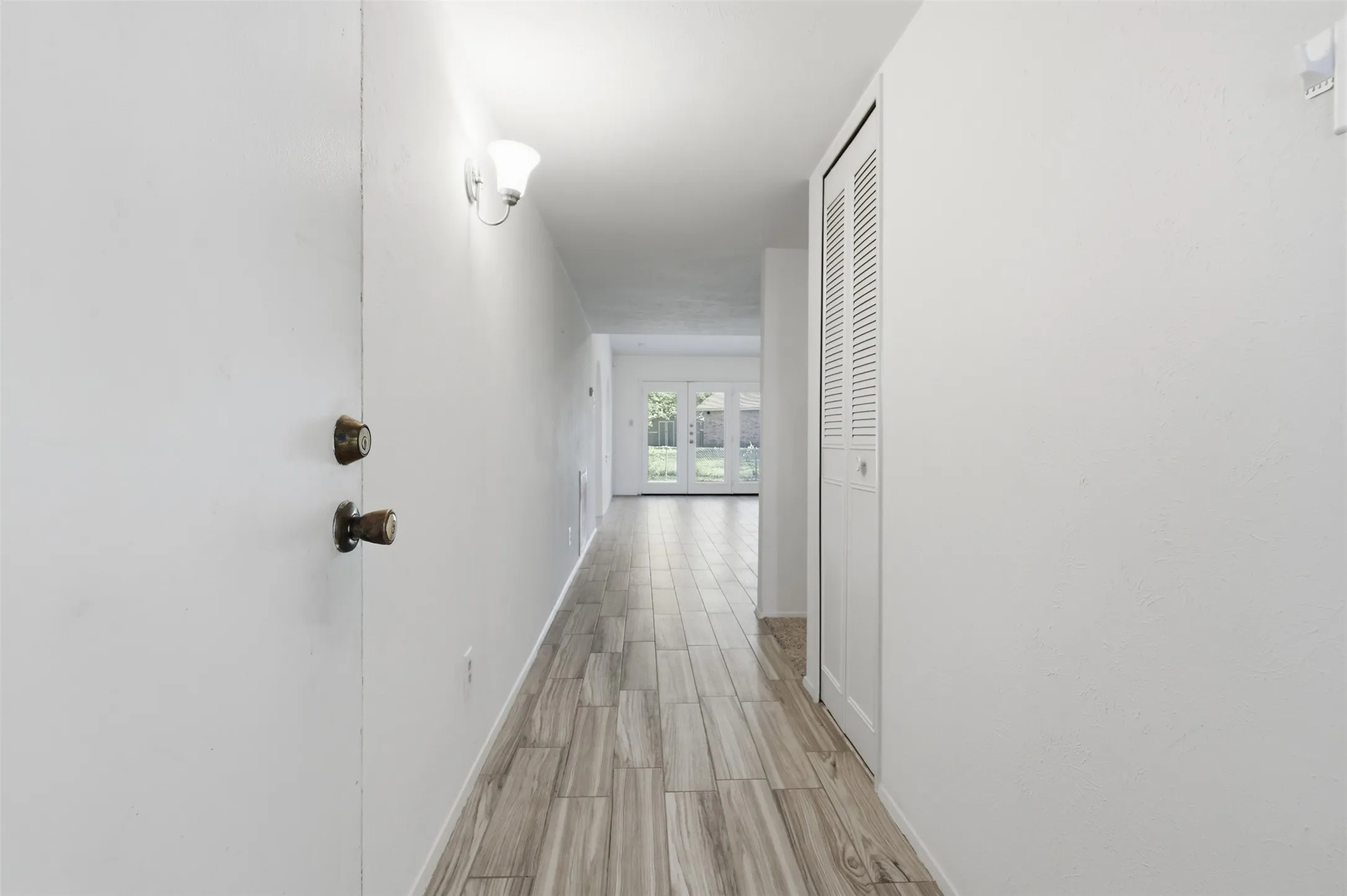 Single Family Residence For Sale in Collin County , 1201 Platt Drive, Plano, Texas 75023, 3 Bedroom, 2 Bathroom, 2 Garage spaces, 1,624 Sqft, built in 1973, mls#21259971, Real Estate Agent in Plano, Homes For Sale in Collin county, Homes For Sale in Plano, Realtor in Plano Texas, Real Estate Brokerage Independent Realty Texas, Luminita Cordes Realtor