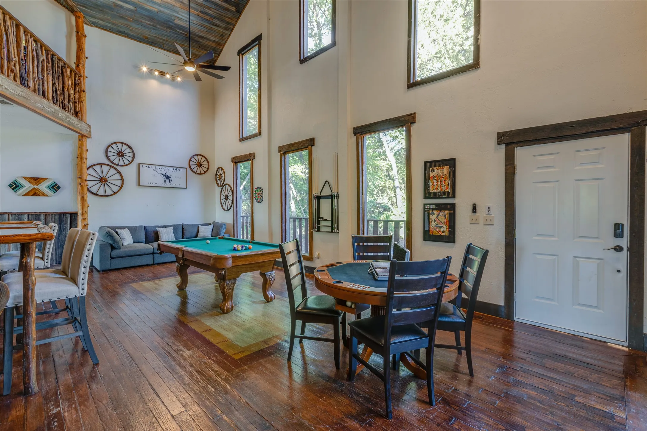 Single Family Residence For Sale in Collin County , 7404 County Road 964, Nevada, Texas 75173, 6 Bedroom, 7 Bathroom, 2 Garage spaces, 4,208 Sqft, built in 1968, Preowned, mls#21228583, Real Estate Agent in Nevada, Homes For Sale in Collin county, Homes For Sale in Nevada, Realtor in Nevada Texas, Real Estate Brokerage Independent Realty Texas, Luminita Cordes Realtor