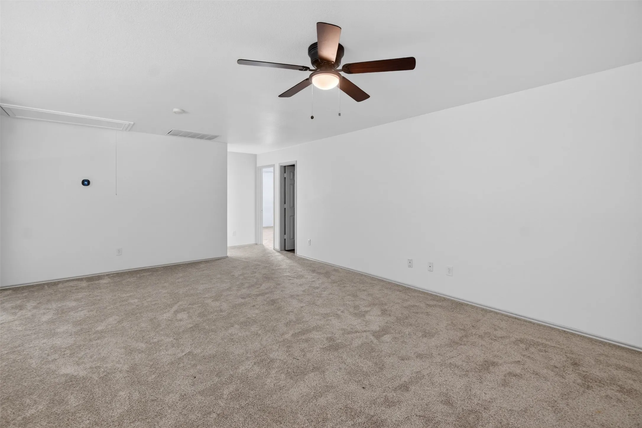 Single Family Residence For Sale in Collin County , 1321 Iron Horse Street, Wylie, Texas 75098, 4 Bedroom, 3 Bathroom, 2 Garage spaces, 2,547 Sqft, built in 2005, mls#21246438, Real Estate Agent in Wylie, Homes For Sale in Collin county, Homes For Sale in Wylie, Realtor in Wylie Texas, Real Estate Brokerage Independent Realty Texas, Luminita Cordes Realtor