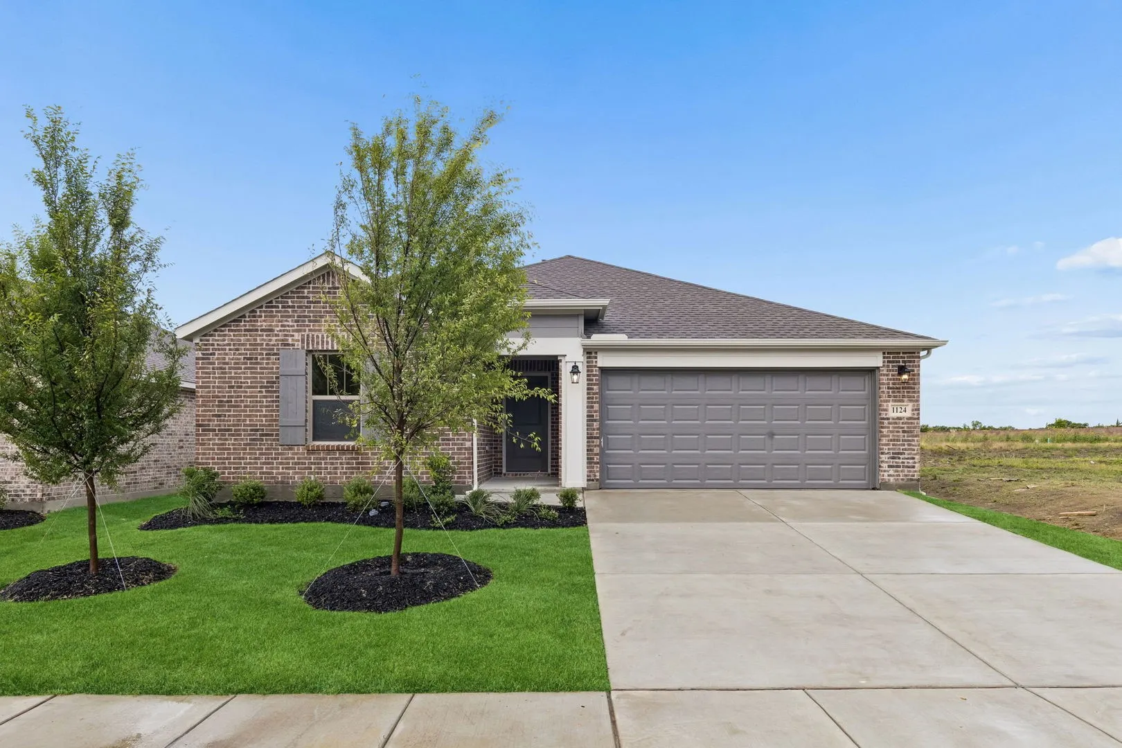Single Family Residence For Sale in Collin County , 1124 Shorthorn Street, Royse City, Texas 75189, 4 Bedroom, 2 Bathroom, 2 Garage spaces, 1,962 Sqft, built in 2026, mls#21262461, Real Estate Agent in Royse City, Homes For Sale in Collin county, Homes For Sale in Royse City, Realtor in Royse City Texas, Real Estate Brokerage Independent Realty Texas, Luminita Cordes Realtor