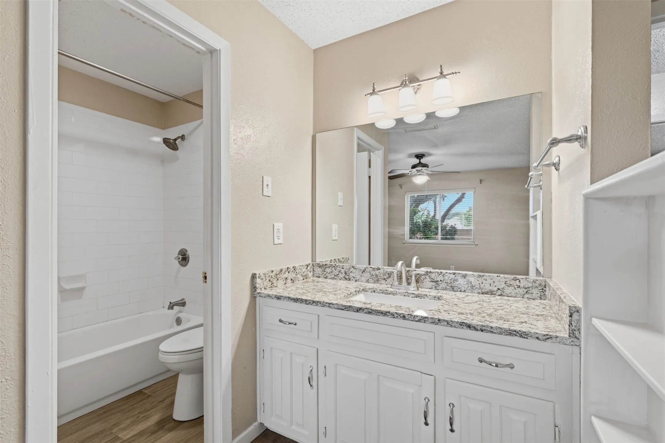 Single Family Residence For Sale in Dallas County , 1622 Wendy Way, Richardson, Texas 75081, 4 Bedroom, 2 Bathroom, 2 Garage spaces, 1,729 Sqft, built in 1971, Preowned, mls#21256246, Real Estate Agent in Richardson, Homes For Sale in Dallas county, Homes For Sale in Richardson, Realtor in Richardson Texas, Real Estate Brokerage Independent Realty Texas, Luminita Cordes Realtor