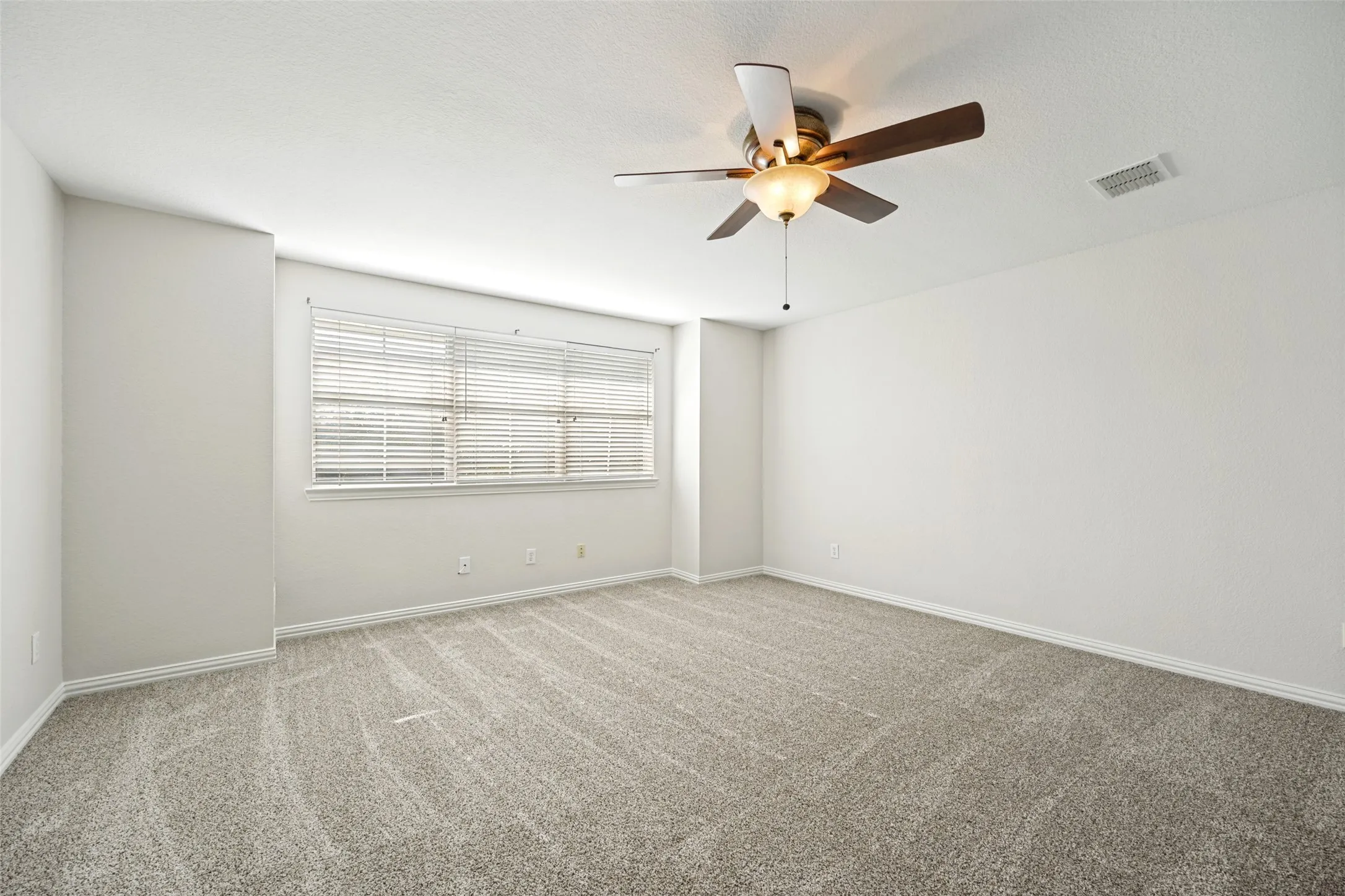 Single Family Residence For Sale in Collin County , 4504 Springhill Estates Drive, Parker, Texas 75002, 5 Bedroom, 5 Bathroom, 3 Garage spaces, 3,820 Sqft, built in 1997, mls#21201959, Real Estate Agent in Parker, Homes For Sale in Collin county, Homes For Sale in Parker, Realtor in Parker Texas, Real Estate Brokerage Independent Realty Texas, Luminita Cordes Realtor