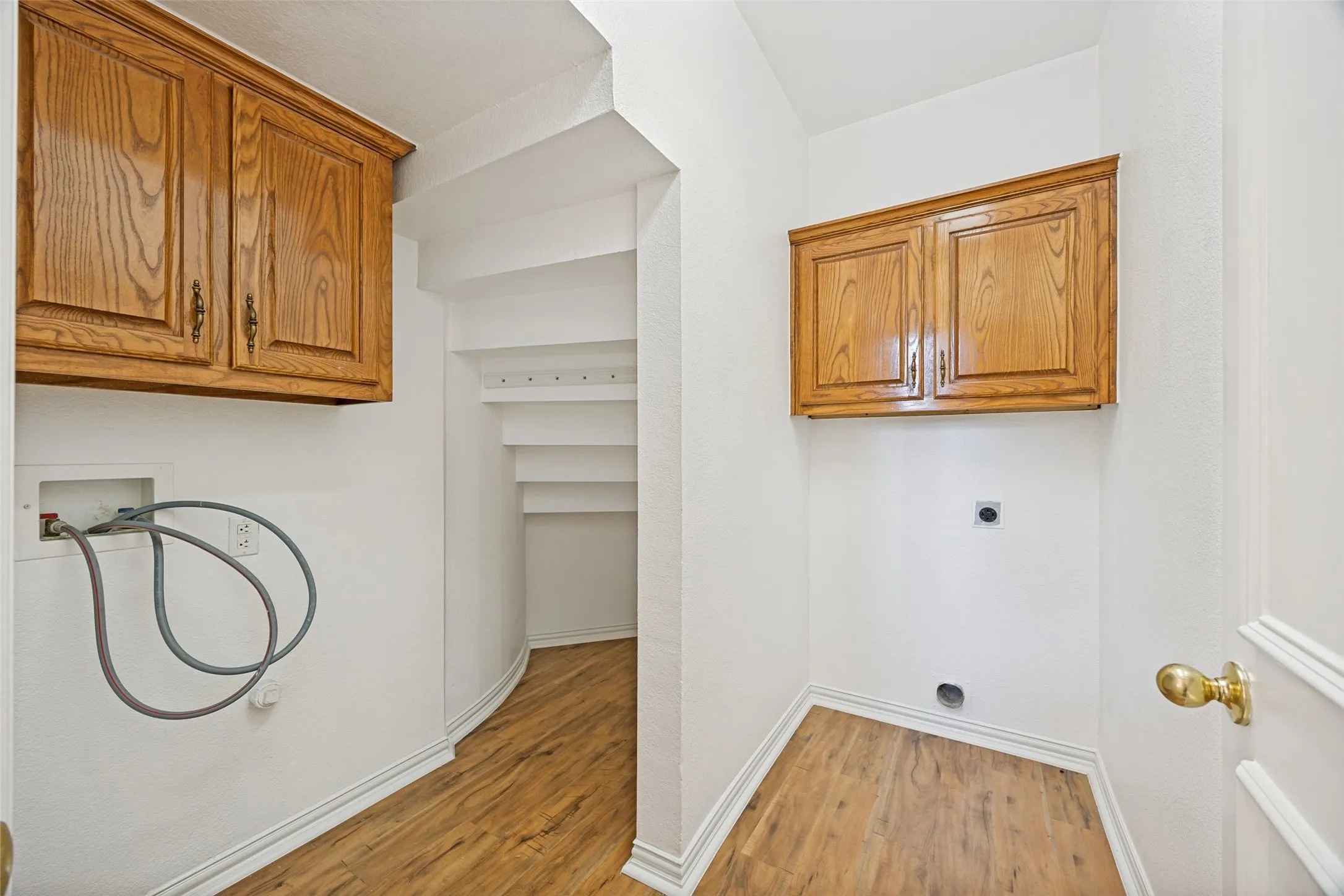 Single Family Residence For Sale in Collin County , 4504 Springhill Estates Drive, Parker, Texas 75002, 5 Bedroom, 5 Bathroom, 3 Garage spaces, 3,820 Sqft, built in 1997, mls#21201959, Real Estate Agent in Parker, Homes For Sale in Collin county, Homes For Sale in Parker, Realtor in Parker Texas, Real Estate Brokerage Independent Realty Texas, Luminita Cordes Realtor