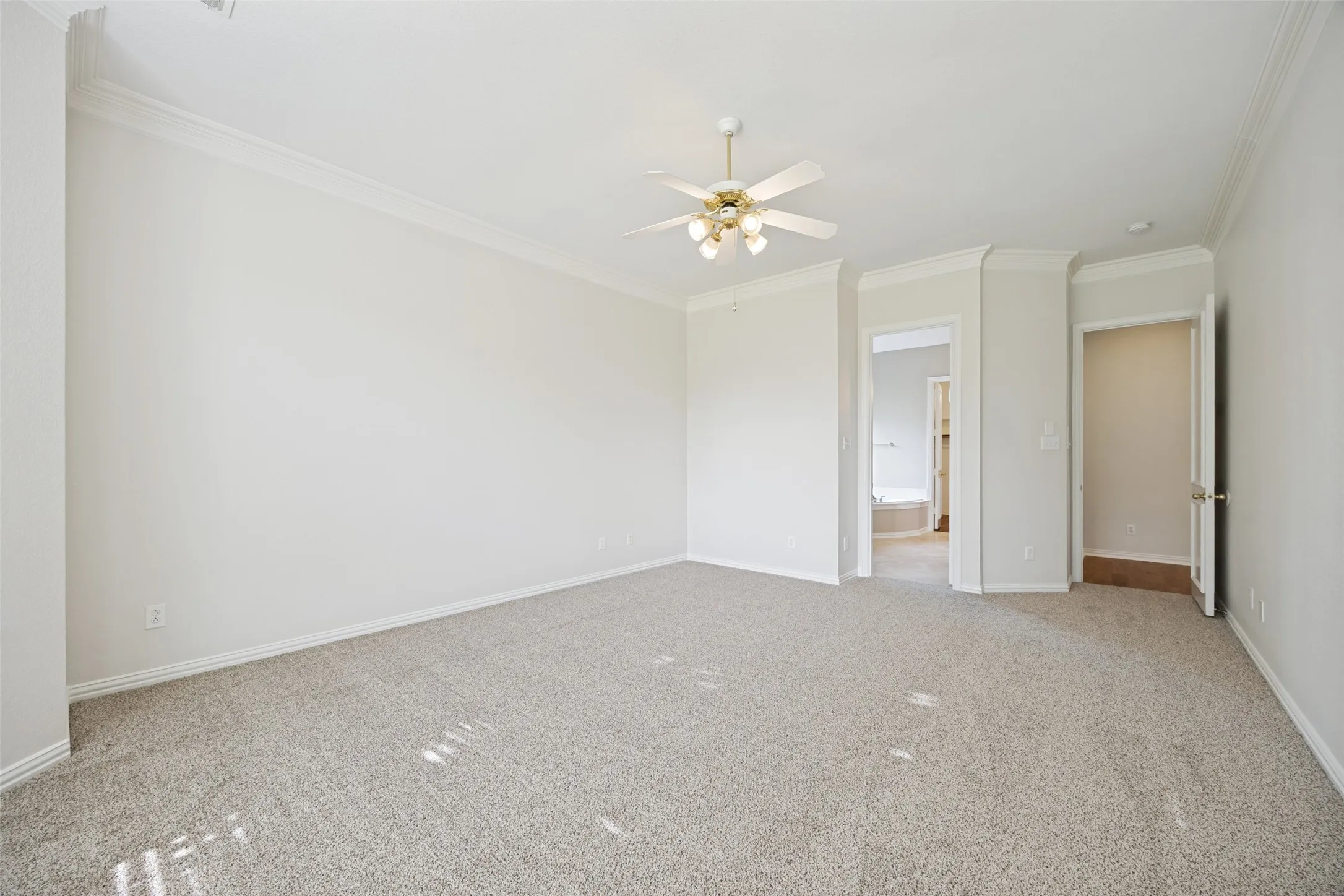 Single Family Residence For Sale in Collin County , 4504 Springhill Estates Drive, Parker, Texas 75002, 5 Bedroom, 5 Bathroom, 3 Garage spaces, 3,820 Sqft, built in 1997, mls#21201959, Real Estate Agent in Parker, Homes For Sale in Collin county, Homes For Sale in Parker, Realtor in Parker Texas, Real Estate Brokerage Independent Realty Texas, Luminita Cordes Realtor