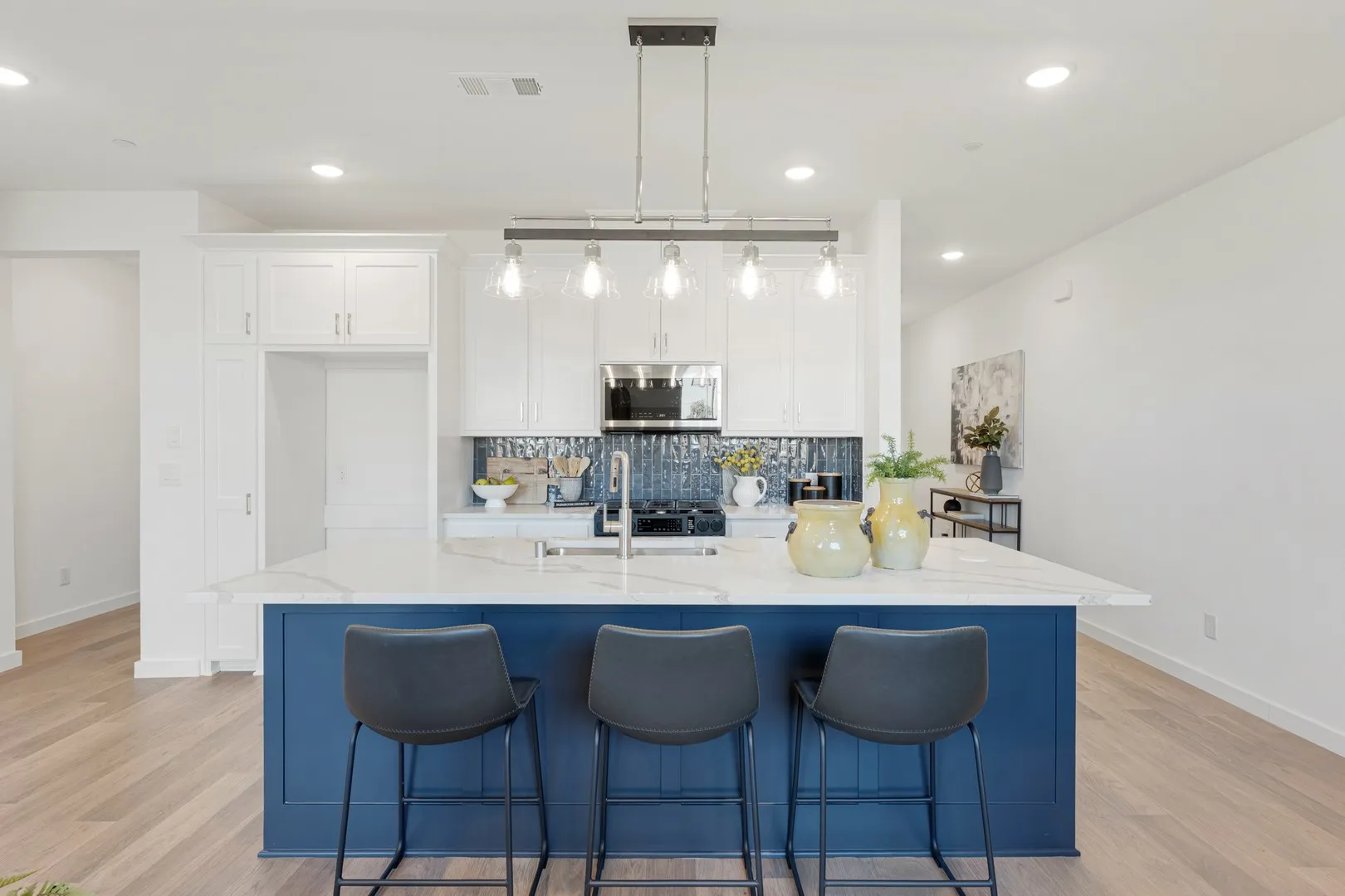 Townhouse For Sale in Collin County , 2860 Grandview Extension, Wylie, Texas 75098, 3 Bedroom, 3 Bathroom, 2 Garage spaces, 1,759 Sqft, built in 2026, New Construction - Incomplete, mls#21262489, Real Estate Agent in Wylie, Homes For Sale in Collin county, Homes For Sale in Wylie, Realtor in Wylie Texas, Real Estate Brokerage Independent Realty Texas, Luminita Cordes Realtor