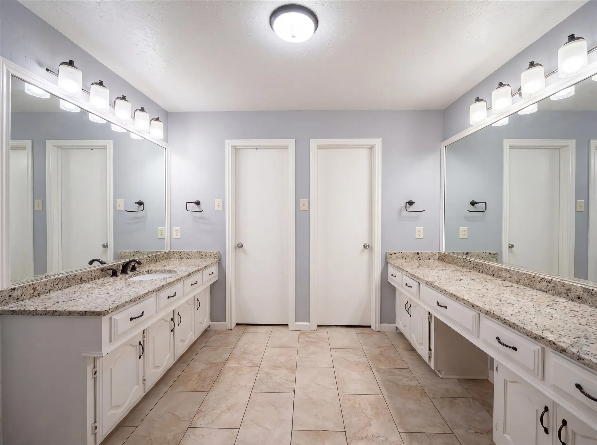 Single Family Residence For Sale in Collin County , 3717 Knob Hill Drive, Plano, Texas 75023, 3 Bedroom, 2 Bathroom, 2 Garage spaces, 1,836 Sqft, built in 1975, Preowned, mls#21262493, Real Estate Agent in Plano, Homes For Sale in Collin county, Homes For Sale in Plano, Realtor in Plano Texas, Real Estate Brokerage Independent Realty Texas, Luminita Cordes Realtor