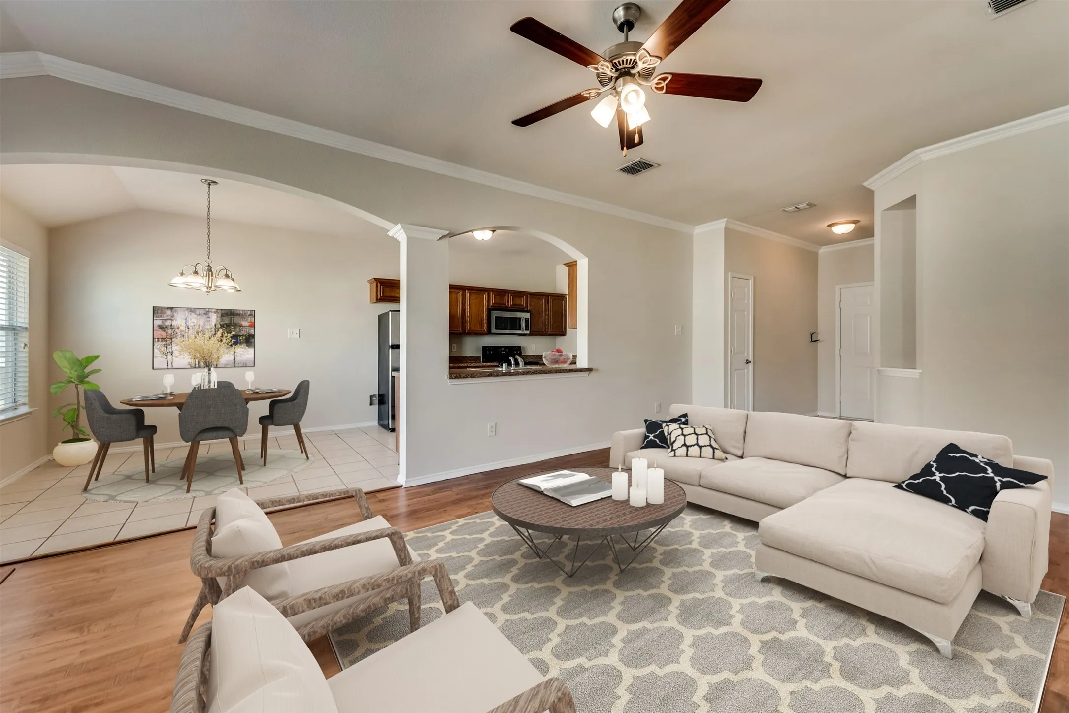 Apartment For Rent in Ellis County , 803 Hibiscus Trail, Waxahachie, Texas 75165, 3 Bedroom, 2 Bathroom, 2 Garage spaces, 1,350 Sqft, built in 2008, mls#21262510, Real Estate Agent in Waxahachie, Homes For Rent in Ellis county, Homes For Rent in Waxahachie, Realtor in Waxahachie Texas, Real Estate Brokerage Independent Realty Texas, Luminita Cordes Realtor