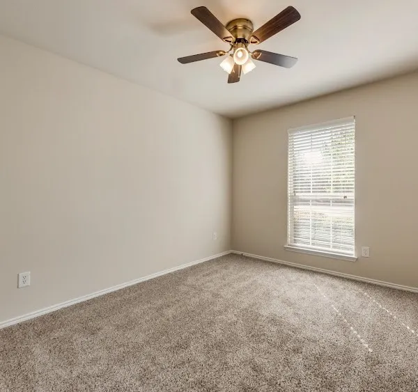 Apartment For Rent in Ellis County , 803 Hibiscus Trail, Waxahachie, Texas 75165, 3 Bedroom, 2 Bathroom, 2 Garage spaces, 1,350 Sqft, built in 2008, mls#21262510, Real Estate Agent in Waxahachie, Homes For Rent in Ellis county, Homes For Rent in Waxahachie, Realtor in Waxahachie Texas, Real Estate Brokerage Independent Realty Texas, Luminita Cordes Realtor