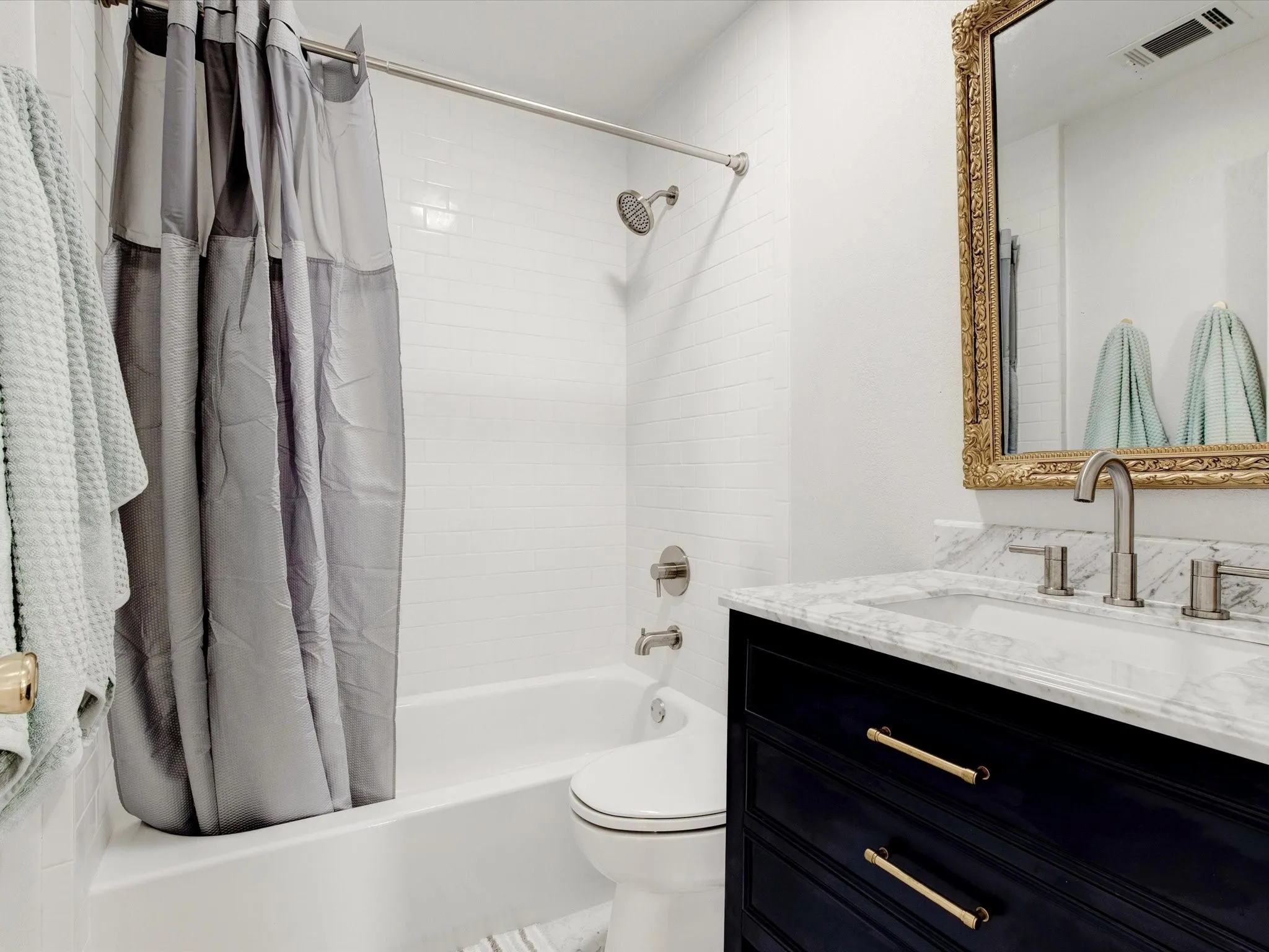 Single Family Residence For Rent in Tarrant County , 3511 Corto Avenue, Fort Worth, Texas 76109, 3 Bedroom, 2 Bathroom, Garage spaces, 2,036 Sqft, built in 1950, mls#21258979, Real Estate Agent in Fort Worth, Homes For Rent in Tarrant county, Homes For Rent in Fort Worth, Realtor in Fort Worth Texas, Real Estate Brokerage Independent Realty Texas, Luminita Cordes Realtor