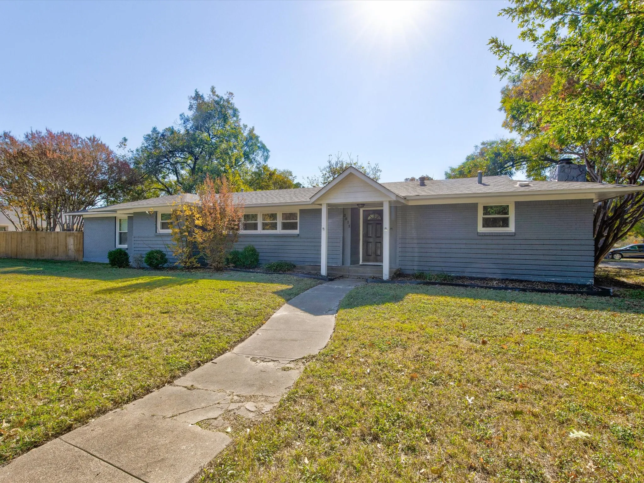 Single Family Residence For Rent in Tarrant County , 3511 Corto Avenue, Fort Worth, Texas 76109, 3 Bedroom, 2 Bathroom, Garage spaces, 2,036 Sqft, built in 1950, mls#21258979, Real Estate Agent in Fort Worth, Homes For Rent in Tarrant county, Homes For Rent in Fort Worth, Realtor in Fort Worth Texas, Real Estate Brokerage Independent Realty Texas, Luminita Cordes Realtor