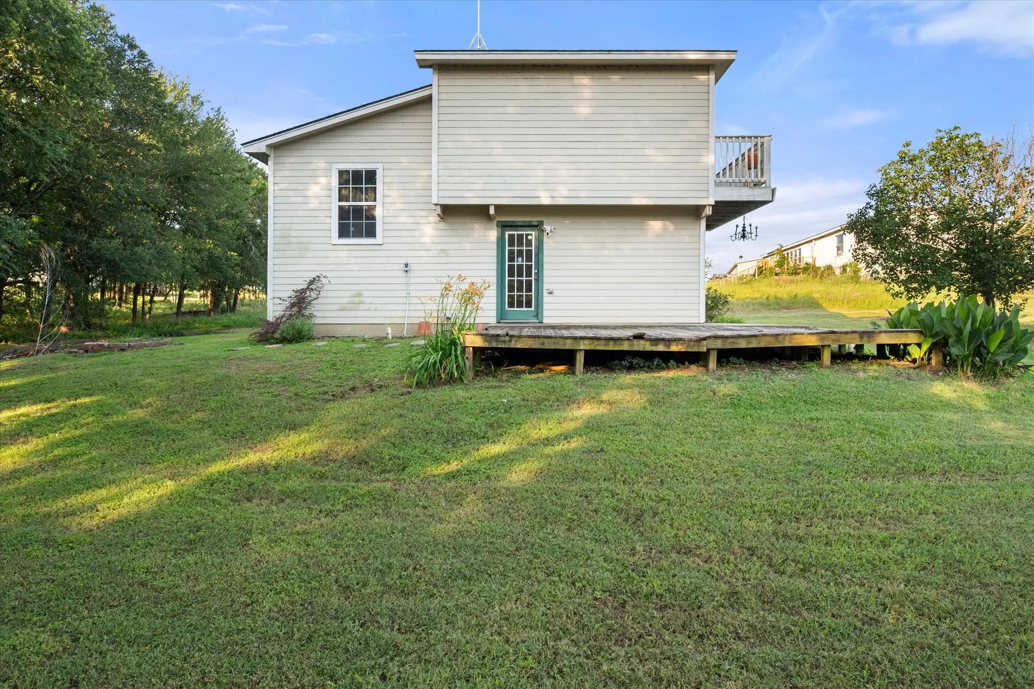 Single Family Residence For Sale in Navarro County , 134 County Road 3048, Corsicana, Texas 75109, 3 Bedroom, 2 Bathroom, Garage spaces, 1,718 Sqft, built in 2004, mls#21262362, Real Estate Agent in Corsicana, Homes For Sale in Navarro county, Homes For Sale in Corsicana, Realtor in Corsicana Texas, Real Estate Brokerage Independent Realty Texas, Luminita Cordes Realtor