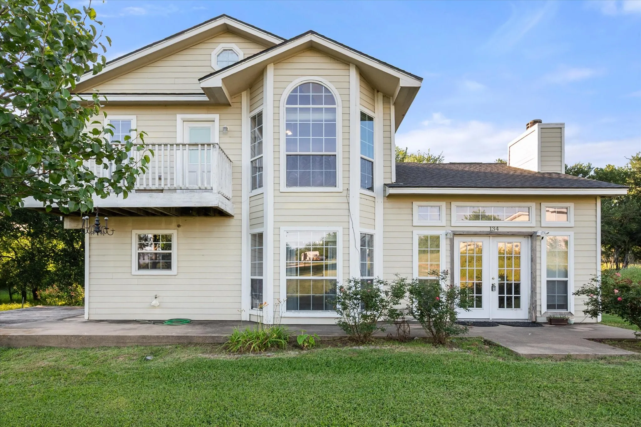 Single Family Residence For Sale in Navarro County , 134 County Road 3048, Corsicana, Texas 75109, 3 Bedroom, 2 Bathroom, Garage spaces, 1,718 Sqft, built in 2004, mls#21262362, Real Estate Agent in Corsicana, Homes For Sale in Navarro county, Homes For Sale in Corsicana, Realtor in Corsicana Texas, Real Estate Brokerage Independent Realty Texas, Luminita Cordes Realtor
