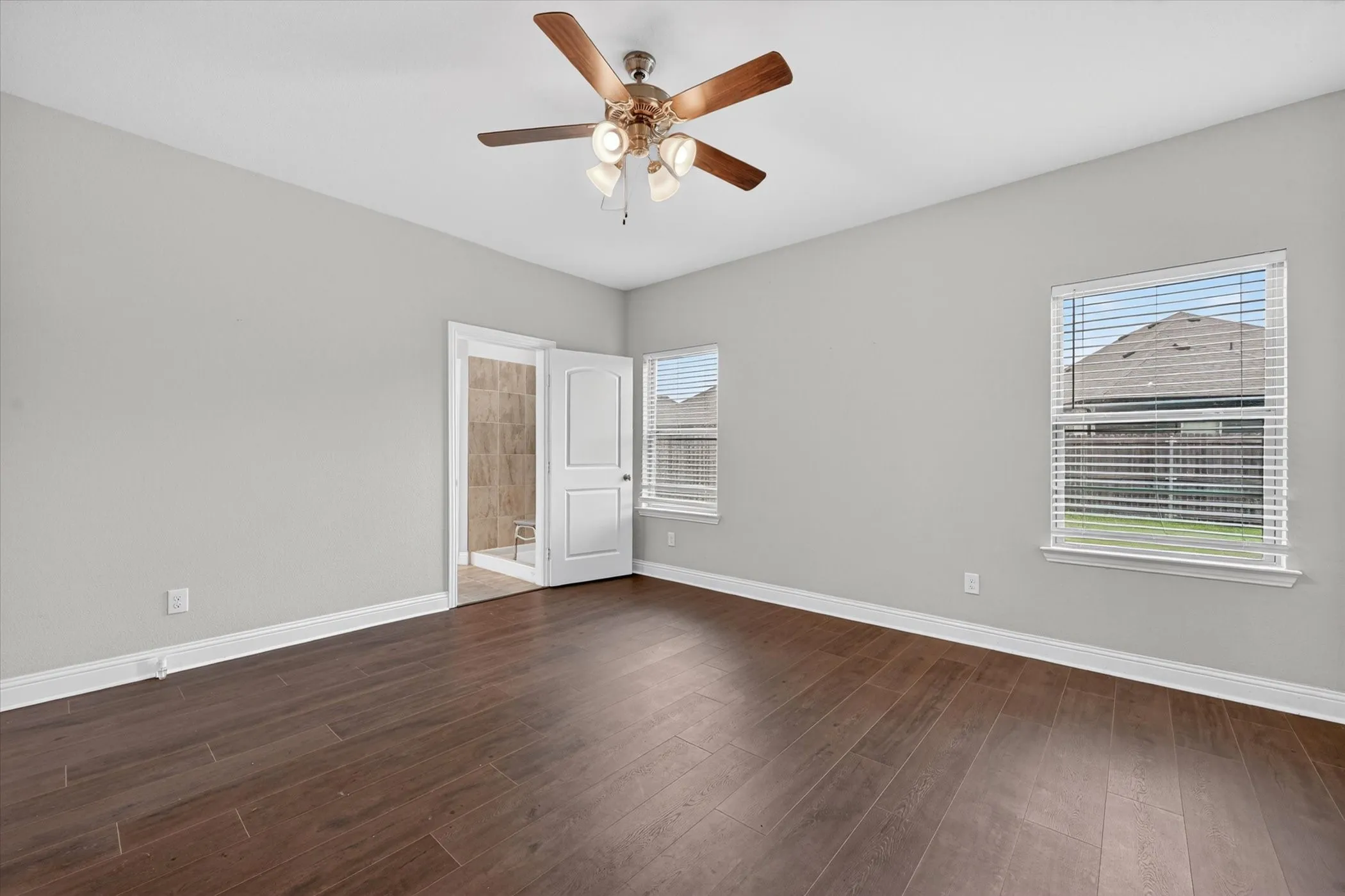 Single Family Residence For Rent in Hunt County , 7815 Cottonwood Drive, Greenville, Texas 75402, 4 Bedrooms, 2 Bathrooms, Garage spaces, 1,718 Sqft, built in 2021, Price $1,900, mls#21255393, Real Estate Agent in Greenville, Homes For Rent in Hunt county, Homes For Rent in Greenville, Realtor in Greenville Texas, Real Estate Brokerage Independent Realty Texas, Luminita Cordes Realtor