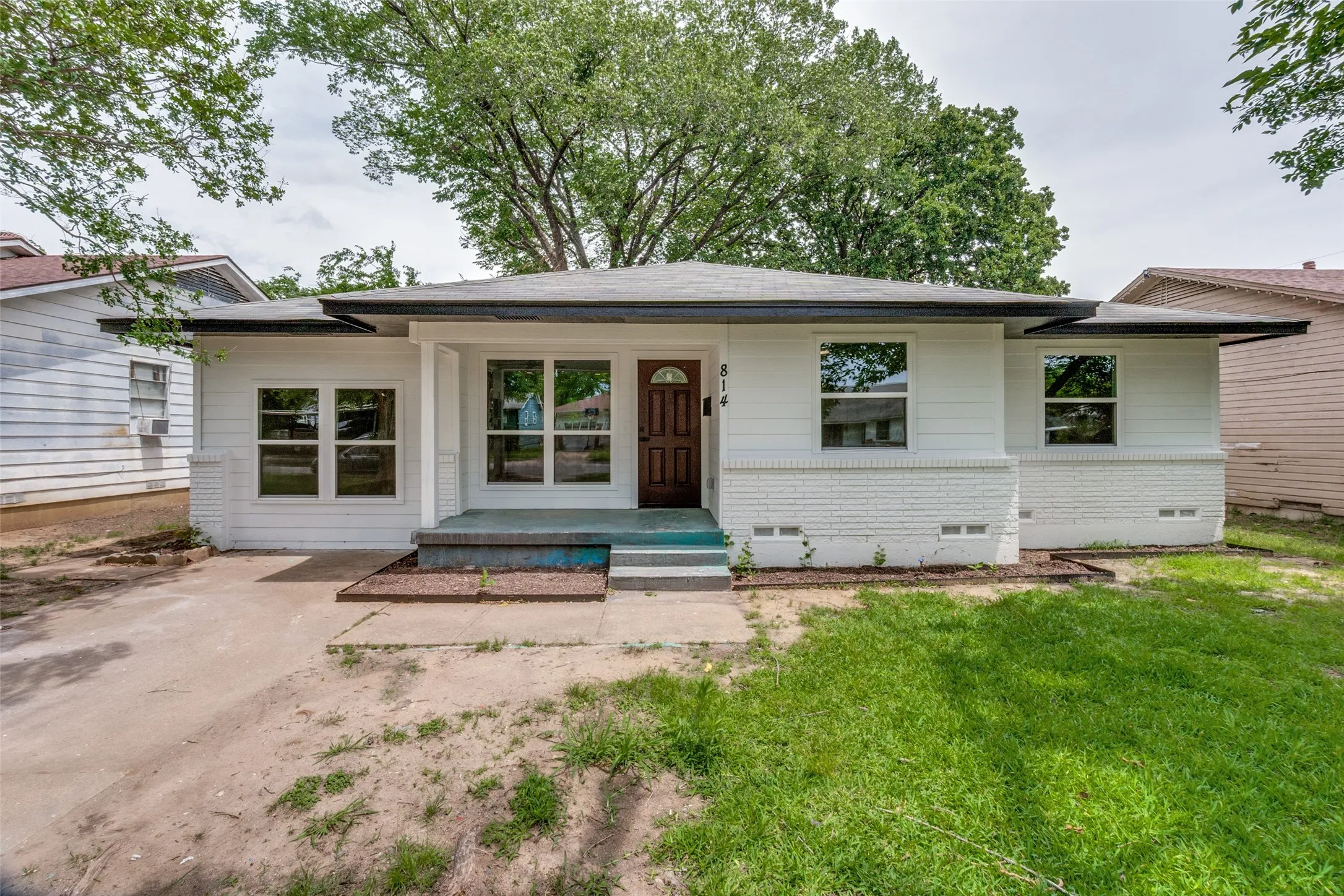 Single Family Residence For Sale in Dallas County , 814 Wideman Drive, Dallas, Texas 75217, 3 Bedroom, 2 Bathroom, Garage spaces, 1,344 Sqft, built in 1963, Preowned, mls#21256668, Real Estate Agent in Dallas, Homes For Sale in Dallas county, Homes For Sale in Dallas, Realtor in Dallas Texas, Real Estate Brokerage Independent Realty Texas, Luminita Cordes Realtor