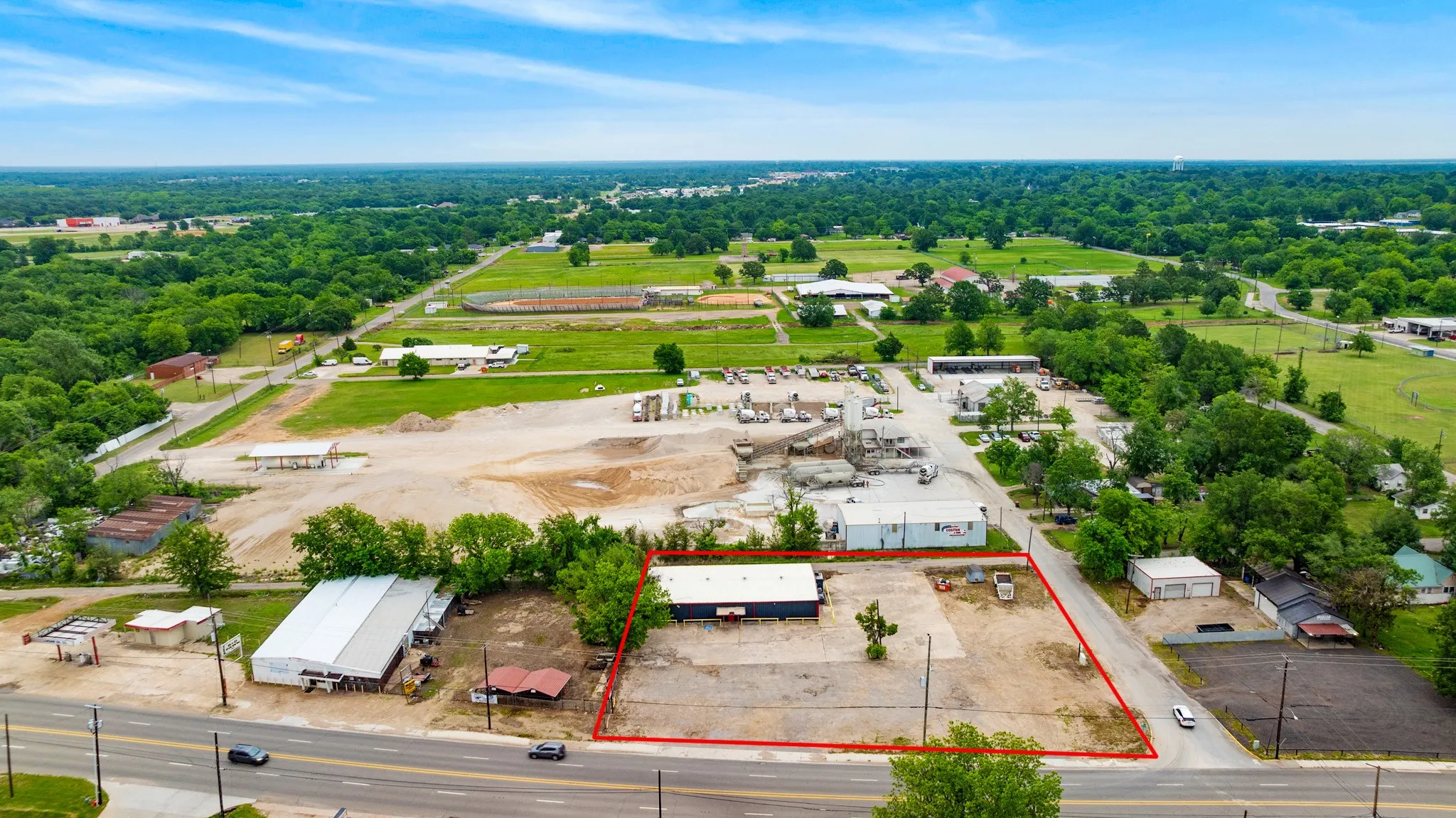 Business For Sale in Lamar County , 1734 N Main Street, Paris, Texas 75460, 0, 0, Garage spaces, 0 Sqft, built in 1997, Preowned, Price $700,000, mls#21260960, Real Estate Agent in Paris, Homes For Sale in Lamar county, Homes For Sale in Paris, Realtor in Paris Texas, Real Estate Brokerage Independent Realty Texas, Luminita Cordes Realtor