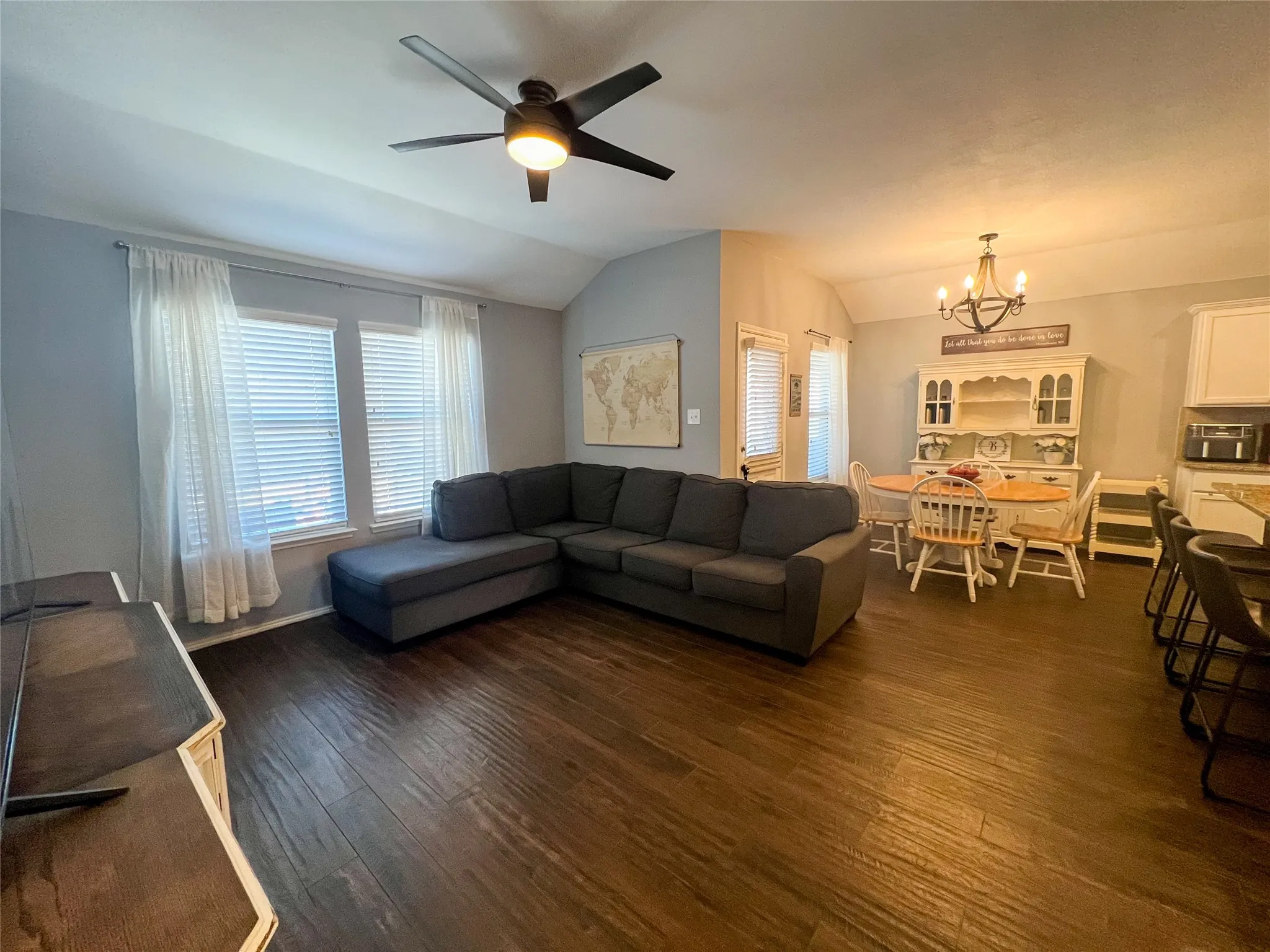 Single Family Residence For Rent in Rockwall County , 2313 Carrier Drive, Fate, Texas 75189, 4 Bedroom, 2 Bathroom, 2 Garage spaces, 1,561 Sqft, built in 2017, Preowned, mls#21262629, Real Estate Agent in Fate, Homes For Rent in Rockwall county, Homes For Rent in Fate, Realtor in Fate Texas, Real Estate Brokerage Independent Realty Texas, Luminita Cordes Realtor