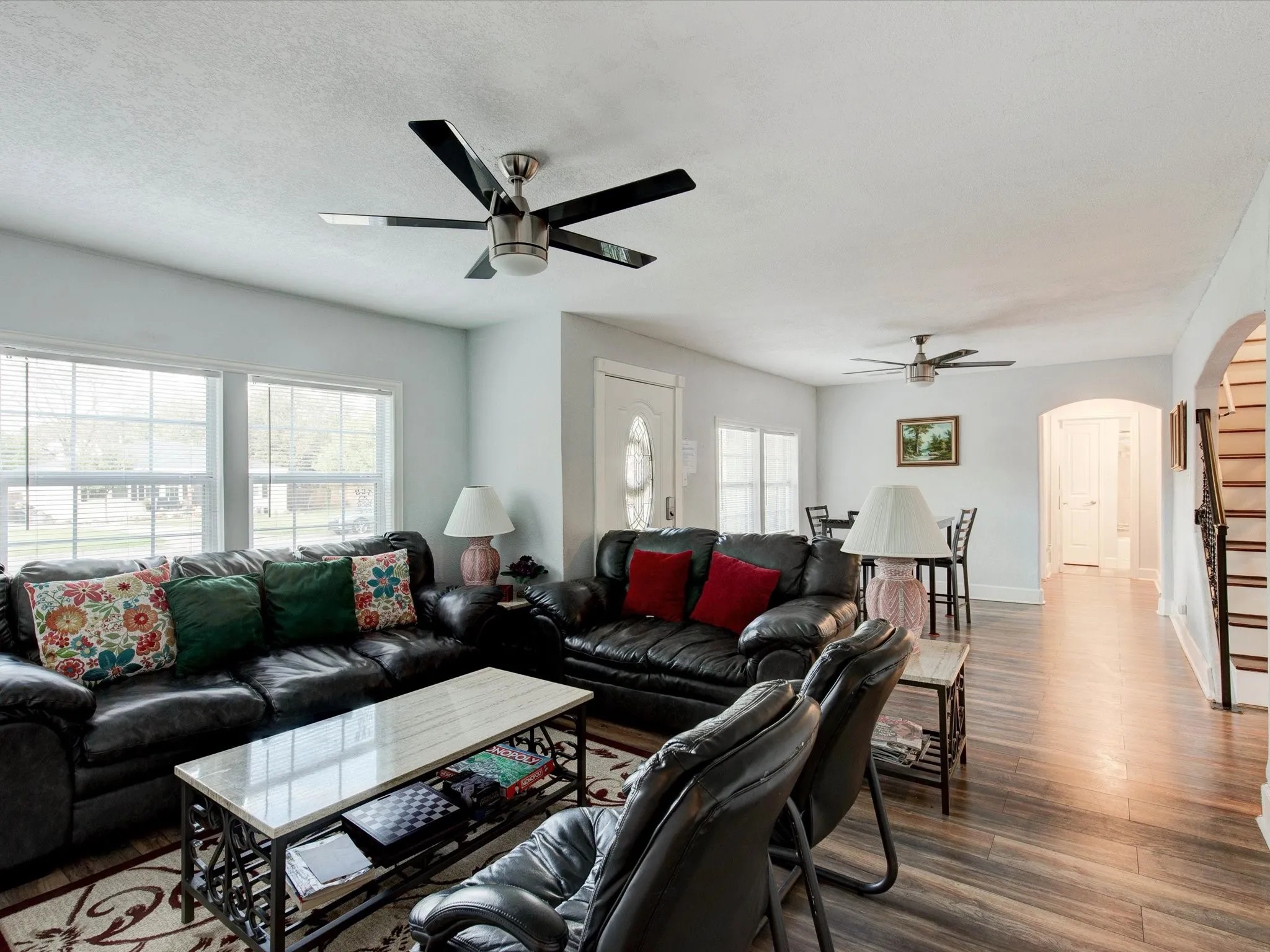 Single Family Residence For Rent in Tarrant County , 2801 W Biddison Street, Fort Worth, Texas 76109, 5 Bedroom, 2 Bathroom, Garage spaces, 2,030 Sqft, built in 1947, Preowned, mls#21259945, Real Estate Agent in Fort Worth, Homes For Rent in Tarrant county, Homes For Rent in Fort Worth, Realtor in Fort Worth Texas, Real Estate Brokerage Independent Realty Texas, Luminita Cordes Realtor