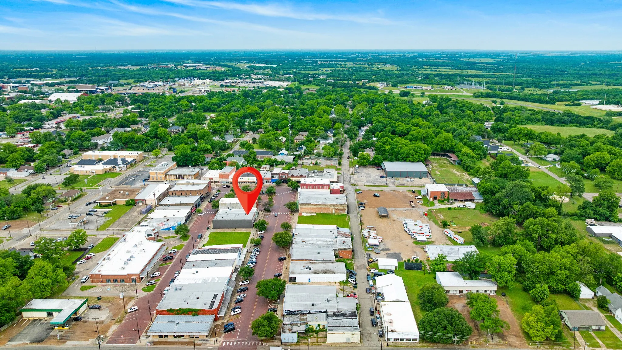 Business For Sale in Hunt County , 1205 Main Street, Commerce, Texas 75428, 0, 0, Garage spaces, 0 Sqft, built in 1920, Preowned, Price $500,000, mls#21260974, Real Estate Agent in Commerce, Homes For Sale in Hunt county, Homes For Sale in Commerce, Realtor in Commerce Texas, Real Estate Brokerage Independent Realty Texas, Luminita Cordes Realtor