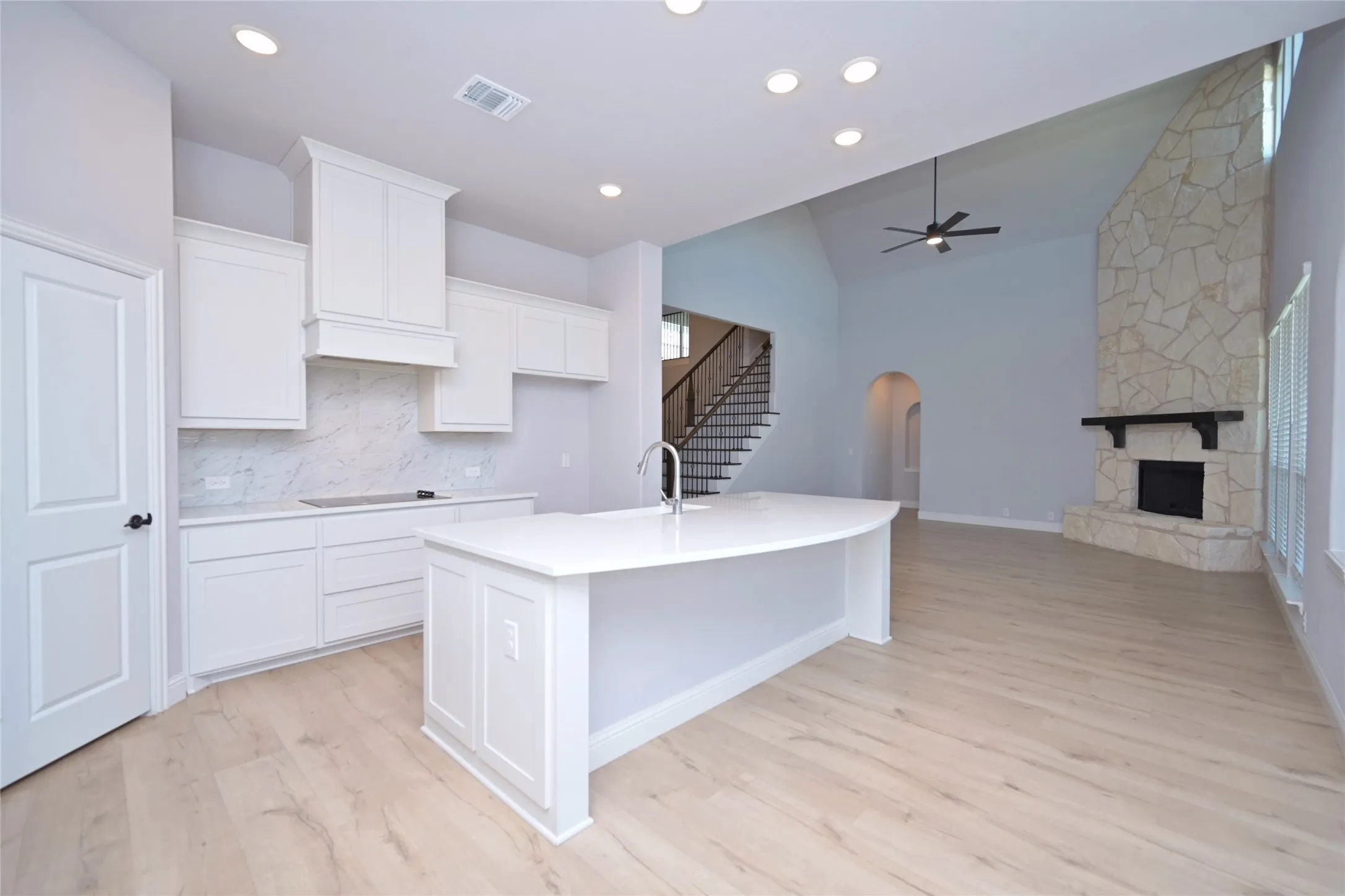 Single Family Residence For Sale in Johnson County , 12600 Eagles Bluff, Godley, Texas 76044, 5 Bedrooms, 5 Bathrooms, 3 Garage spaces, 4,054 Sqft, built in 2024, Price $698,500, mls#21257844, Real Estate Agent in Godley, Homes For Sale in Johnson county, Homes For Sale in Godley, Realtor in Godley Texas, Real Estate Brokerage Independent Realty Texas, Luminita Cordes Realtor