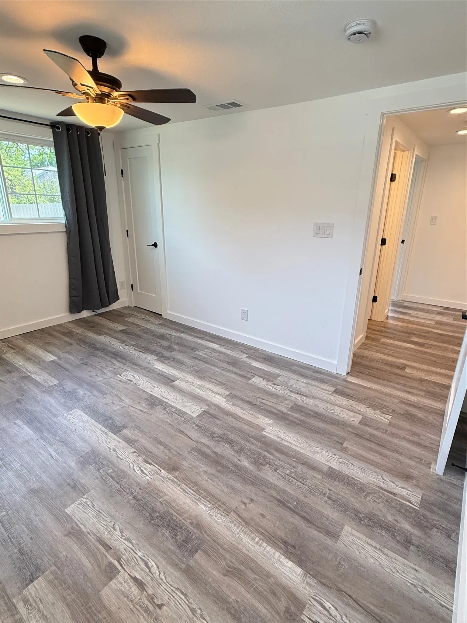 Single Family Residence For Sale in Coleman County , 208 E 9TH Street, Coleman, Texas 76834, 3 Bedroom, 3 Bathroom, Garage spaces, 1,444 Sqft, built in 0, Price $235,000, mls#21262721, Real Estate Agent in Coleman, Homes For Sale in Coleman county, Homes For Sale in Coleman, Realtor in Coleman Texas, Real Estate Brokerage Independent Realty Texas, Luminita Cordes Realtor