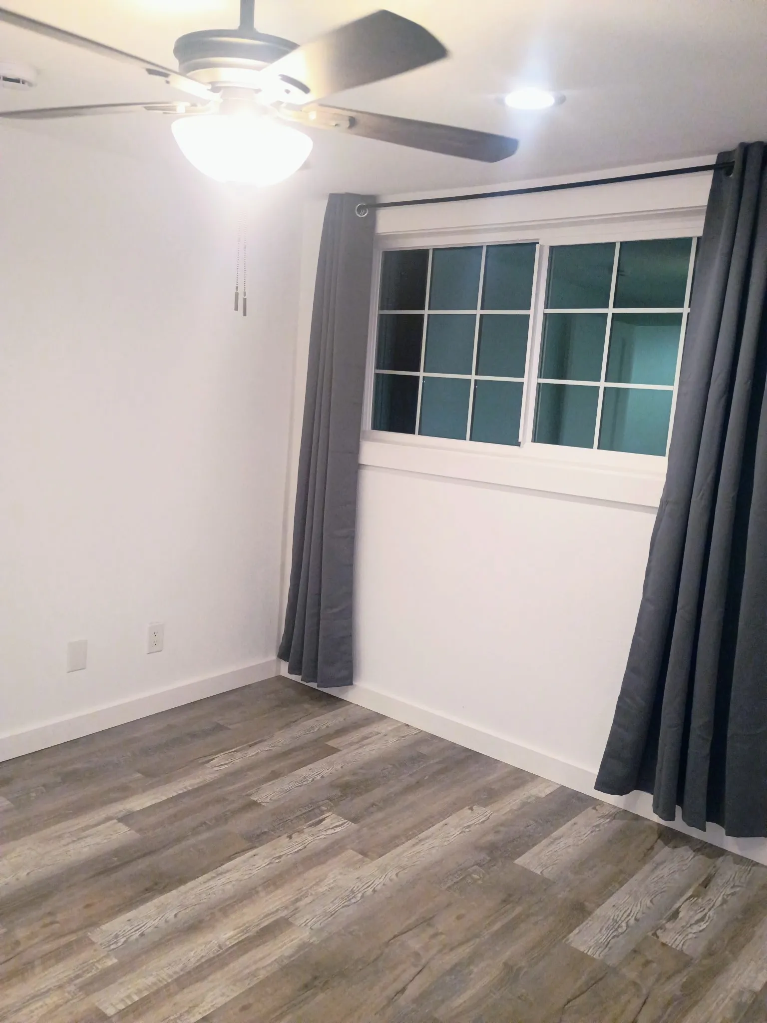 Single Family Residence For Sale in Coleman County , 208 E 9TH Street, Coleman, Texas 76834, 3 Bedroom, 3 Bathroom, Garage spaces, 1,444 Sqft, built in 0, Price $235,000, mls#21262721, Real Estate Agent in Coleman, Homes For Sale in Coleman county, Homes For Sale in Coleman, Realtor in Coleman Texas, Real Estate Brokerage Independent Realty Texas, Luminita Cordes Realtor