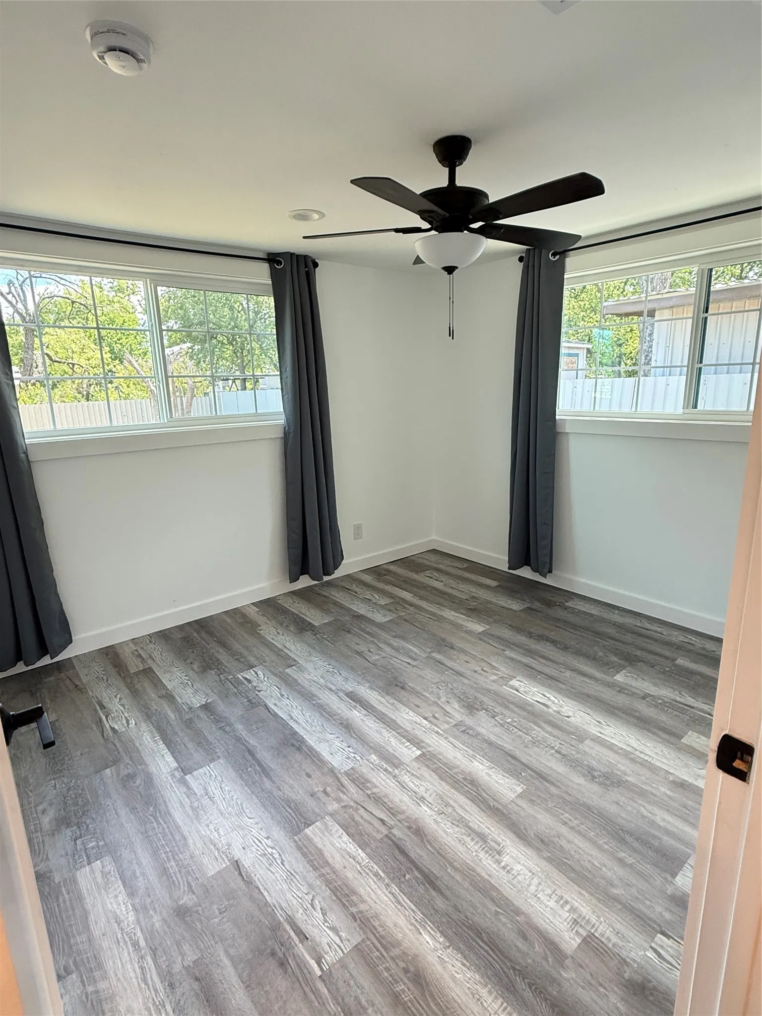 Single Family Residence For Sale in Coleman County , 208 E 9TH Street, Coleman, Texas 76834, 3 Bedroom, 3 Bathroom, Garage spaces, 1,444 Sqft, built in 0, Price $235,000, mls#21262721, Real Estate Agent in Coleman, Homes For Sale in Coleman county, Homes For Sale in Coleman, Realtor in Coleman Texas, Real Estate Brokerage Independent Realty Texas, Luminita Cordes Realtor