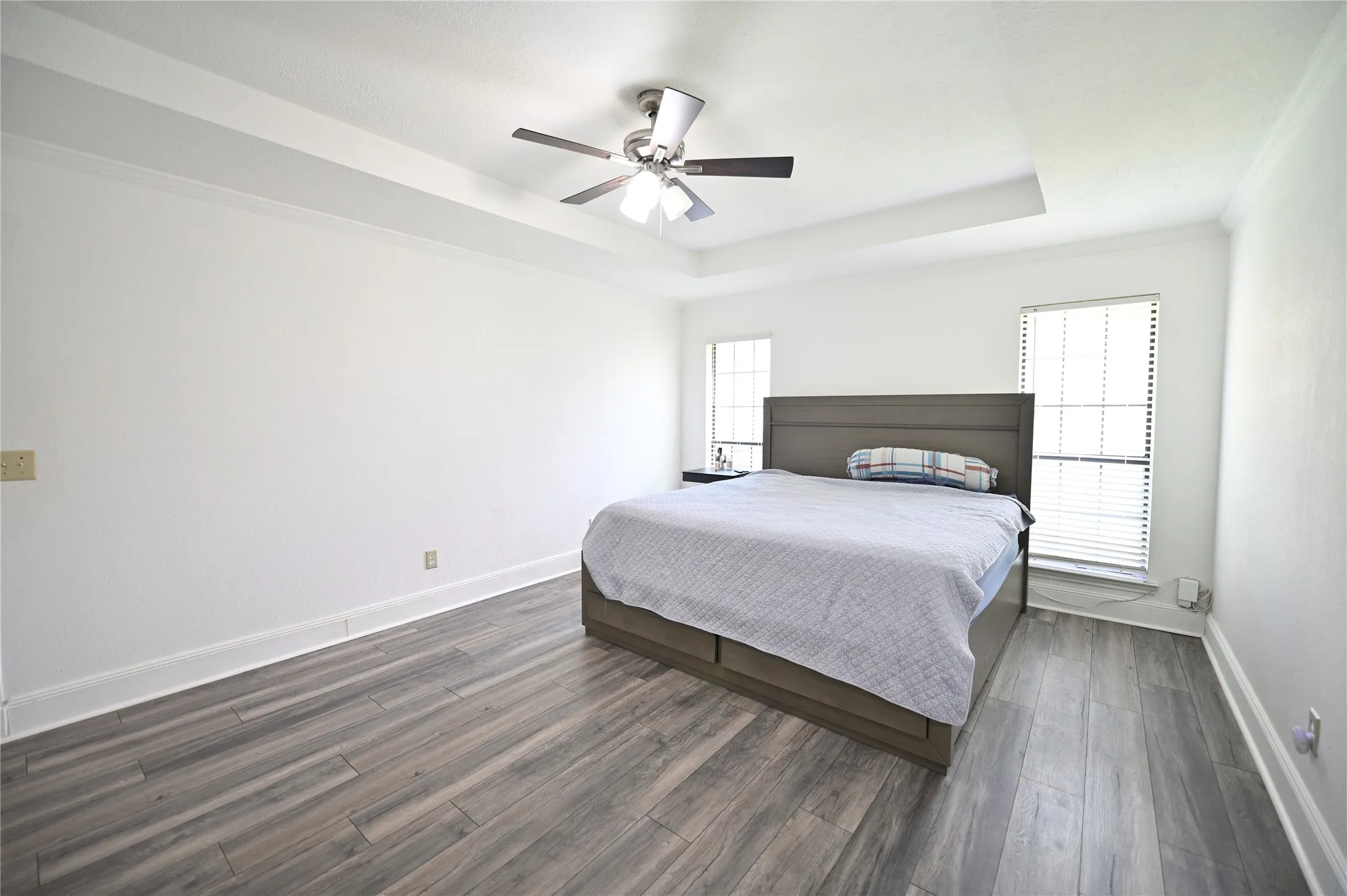 Single Family Residence For Sale in Dallas County , 2430 Beaver Run, Garland, Texas 75044, 3 Bedroom, 3 Bathroom, 2 Garage spaces, 2,196 Sqft, built in 1983, mls#21245205, Real Estate Agent in Garland, Homes For Sale in Dallas county, Homes For Sale in Garland, Realtor in Garland Texas, Real Estate Brokerage Independent Realty Texas, Luminita Cordes Realtor