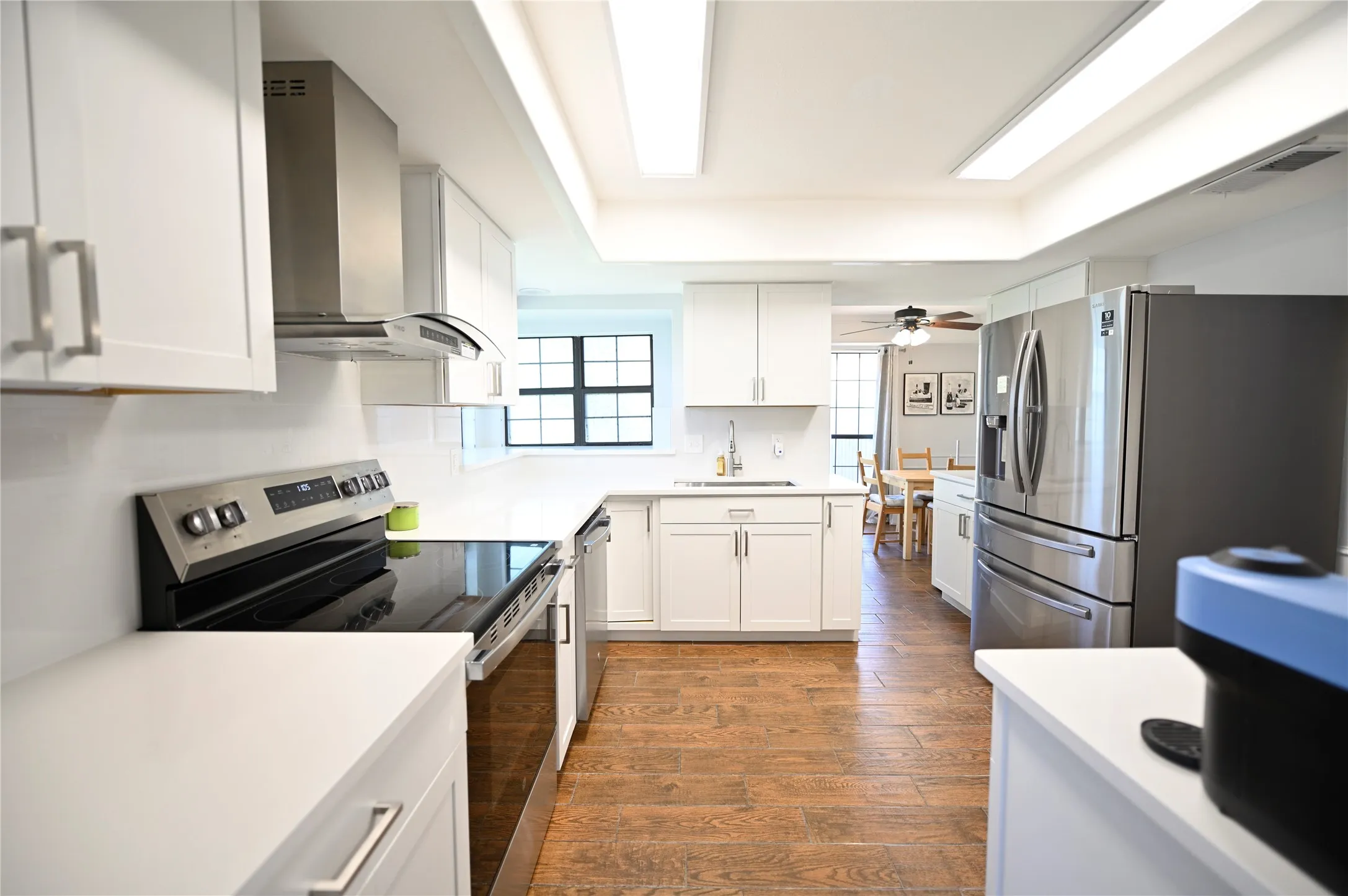 Single Family Residence For Sale in Dallas County , 2430 Beaver Run, Garland, Texas 75044, 3 Bedroom, 3 Bathroom, 2 Garage spaces, 2,196 Sqft, built in 1983, mls#21245205, Real Estate Agent in Garland, Homes For Sale in Dallas county, Homes For Sale in Garland, Realtor in Garland Texas, Real Estate Brokerage Independent Realty Texas, Luminita Cordes Realtor