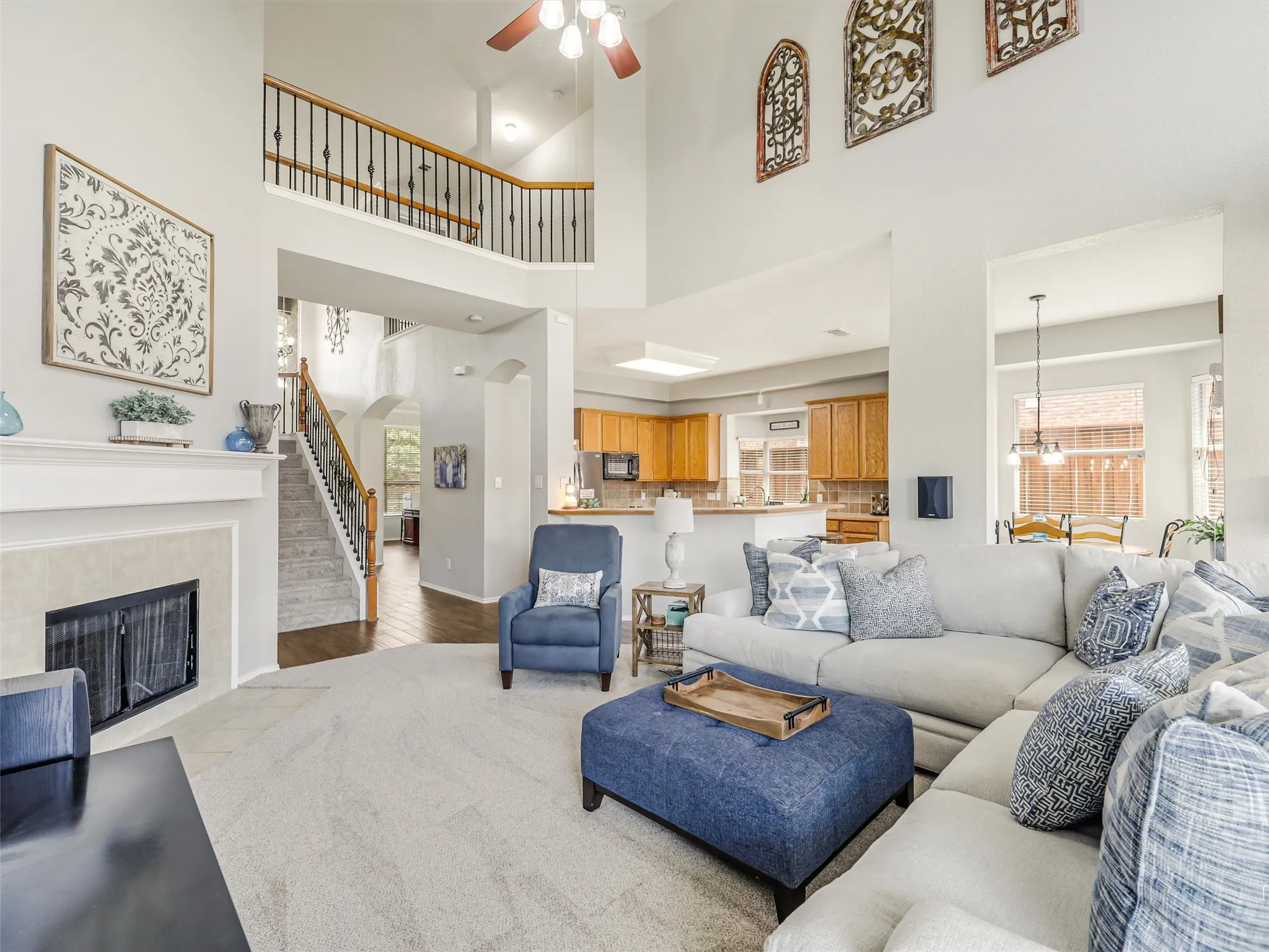 Single Family Residence For Sale in Denton County , 8653 Shakespeare Lane, Frisco, Texas 75036, 5 Bedroom, 4 Bathroom, 2 Garage spaces, 3,678 Sqft, built in 2003, mls#21258976, Real Estate Agent in Frisco, Homes For Sale in Denton county, Homes For Sale in Frisco, Realtor in Frisco Texas, Real Estate Brokerage Independent Realty Texas, Luminita Cordes Realtor