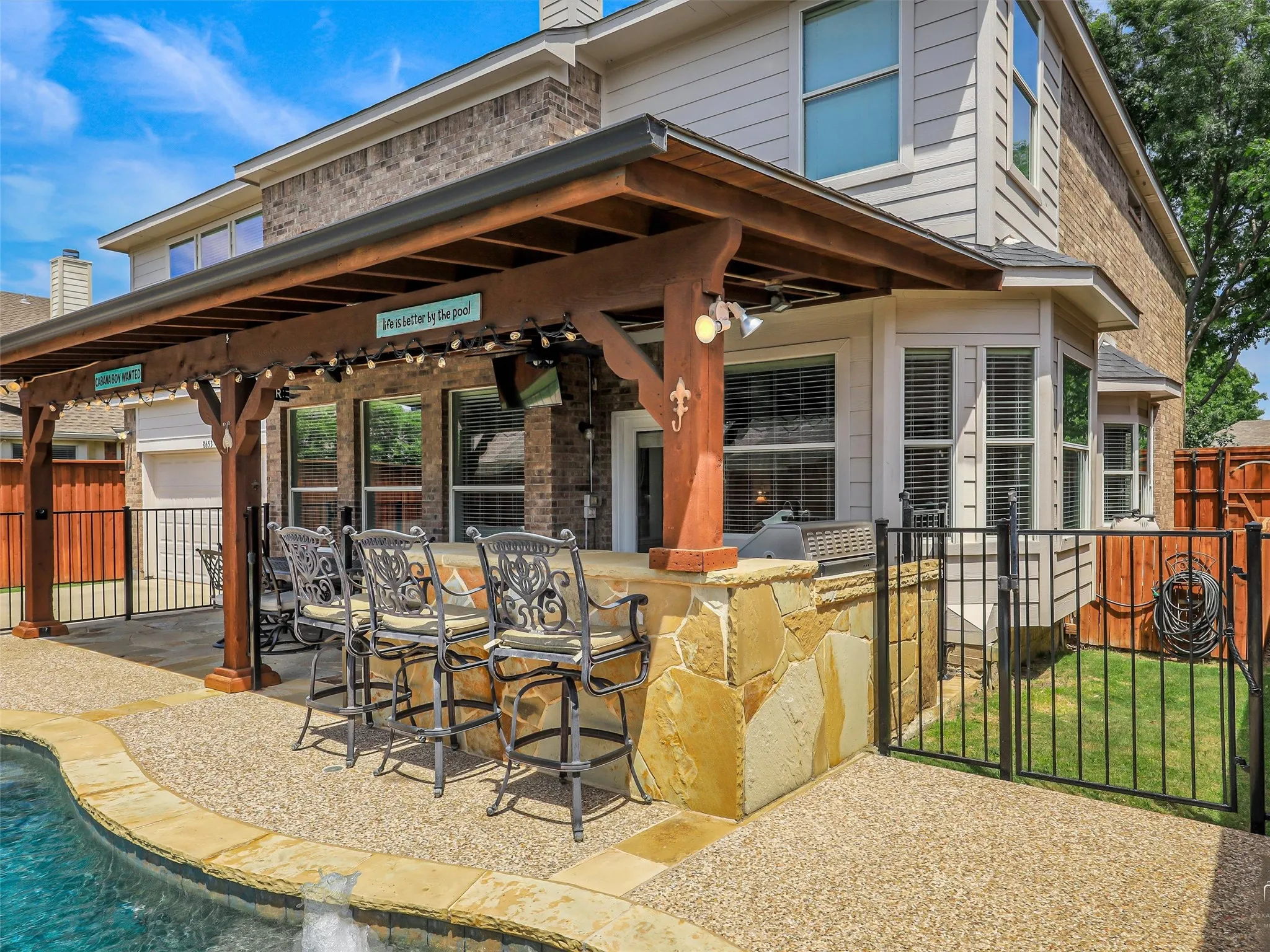 Single Family Residence For Sale in Denton County , 8653 Shakespeare Lane, Frisco, Texas 75036, 5 Bedroom, 4 Bathroom, 2 Garage spaces, 3,678 Sqft, built in 2003, mls#21258976, Real Estate Agent in Frisco, Homes For Sale in Denton county, Homes For Sale in Frisco, Realtor in Frisco Texas, Real Estate Brokerage Independent Realty Texas, Luminita Cordes Realtor