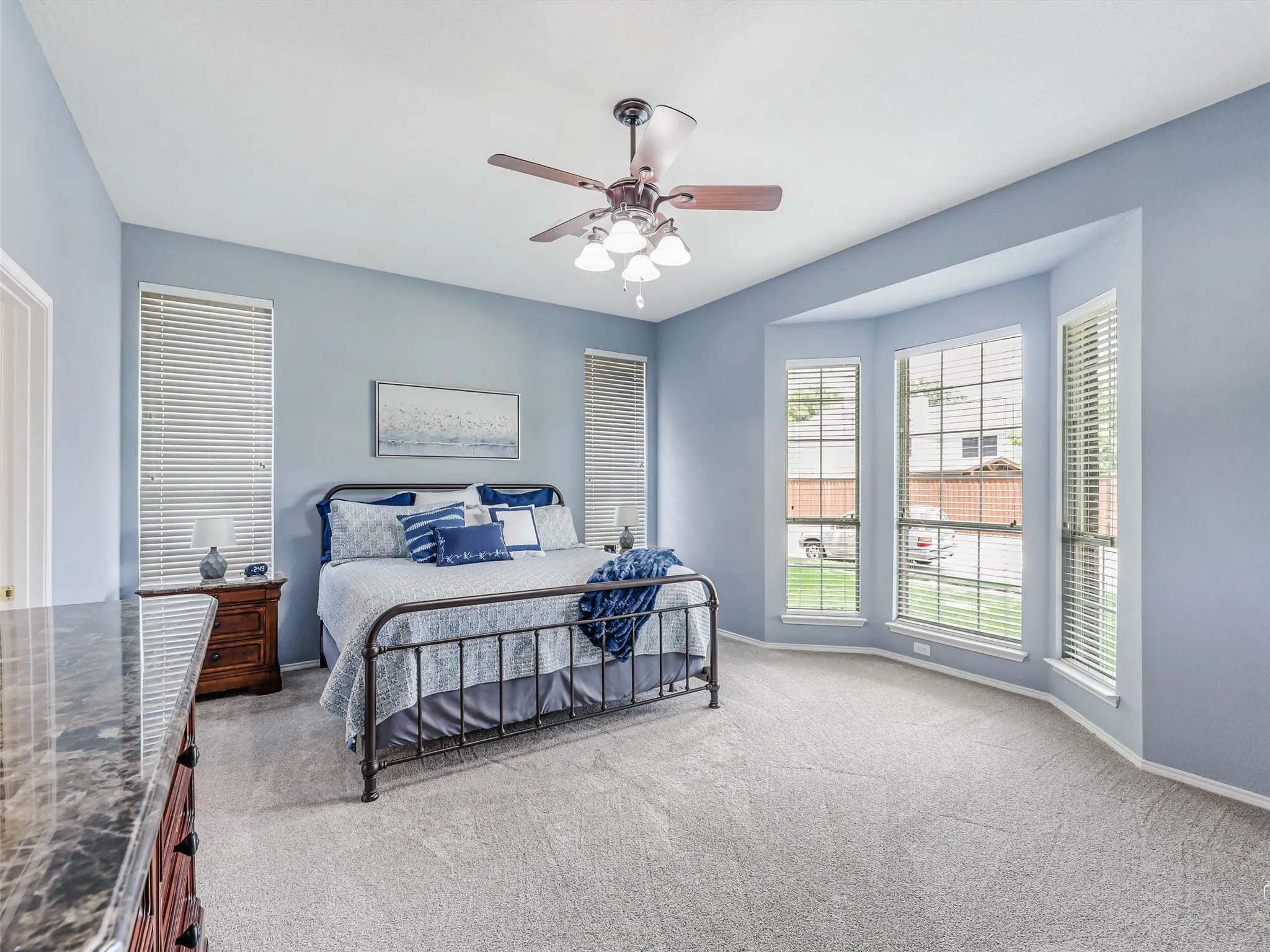 Single Family Residence For Sale in Denton County , 8653 Shakespeare Lane, Frisco, Texas 75036, 5 Bedroom, 4 Bathroom, 2 Garage spaces, 3,678 Sqft, built in 2003, mls#21258976, Real Estate Agent in Frisco, Homes For Sale in Denton county, Homes For Sale in Frisco, Realtor in Frisco Texas, Real Estate Brokerage Independent Realty Texas, Luminita Cordes Realtor