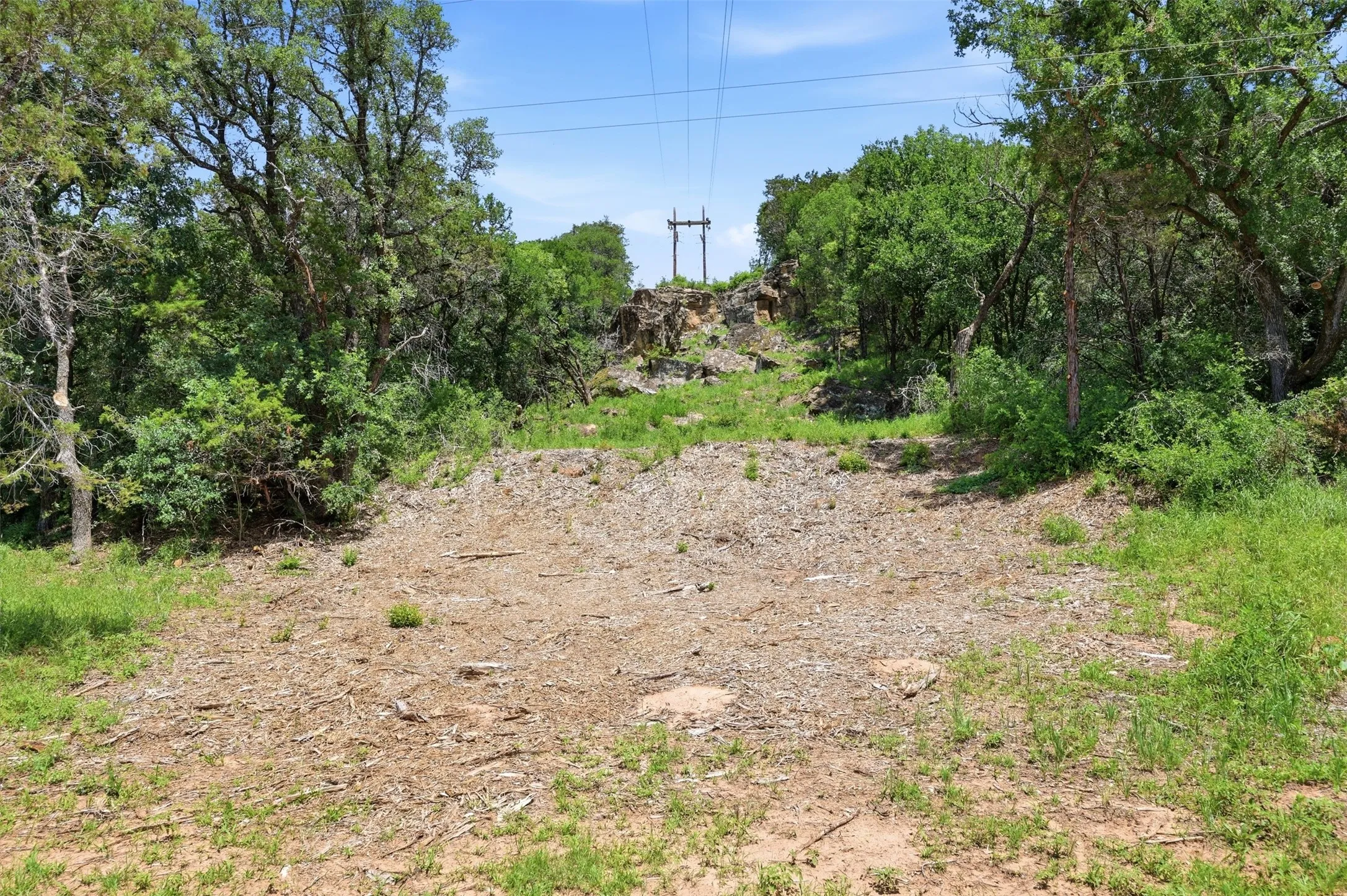 Mobile Home For Sale in Palo Pinto County , 140 E Bankhead Highway, Mineral Wells, Texas 76067, 2 Bedroom, 2 Bathroom, Garage spaces, 1,020 Sqft, built in 2021, mls#21259094, Real Estate Agent in Mineral Wells, Homes For Sale in Palo Pinto county, Homes For Sale in Mineral Wells, Realtor in Mineral Wells Texas, Real Estate Brokerage Independent Realty Texas, Luminita Cordes Realtor