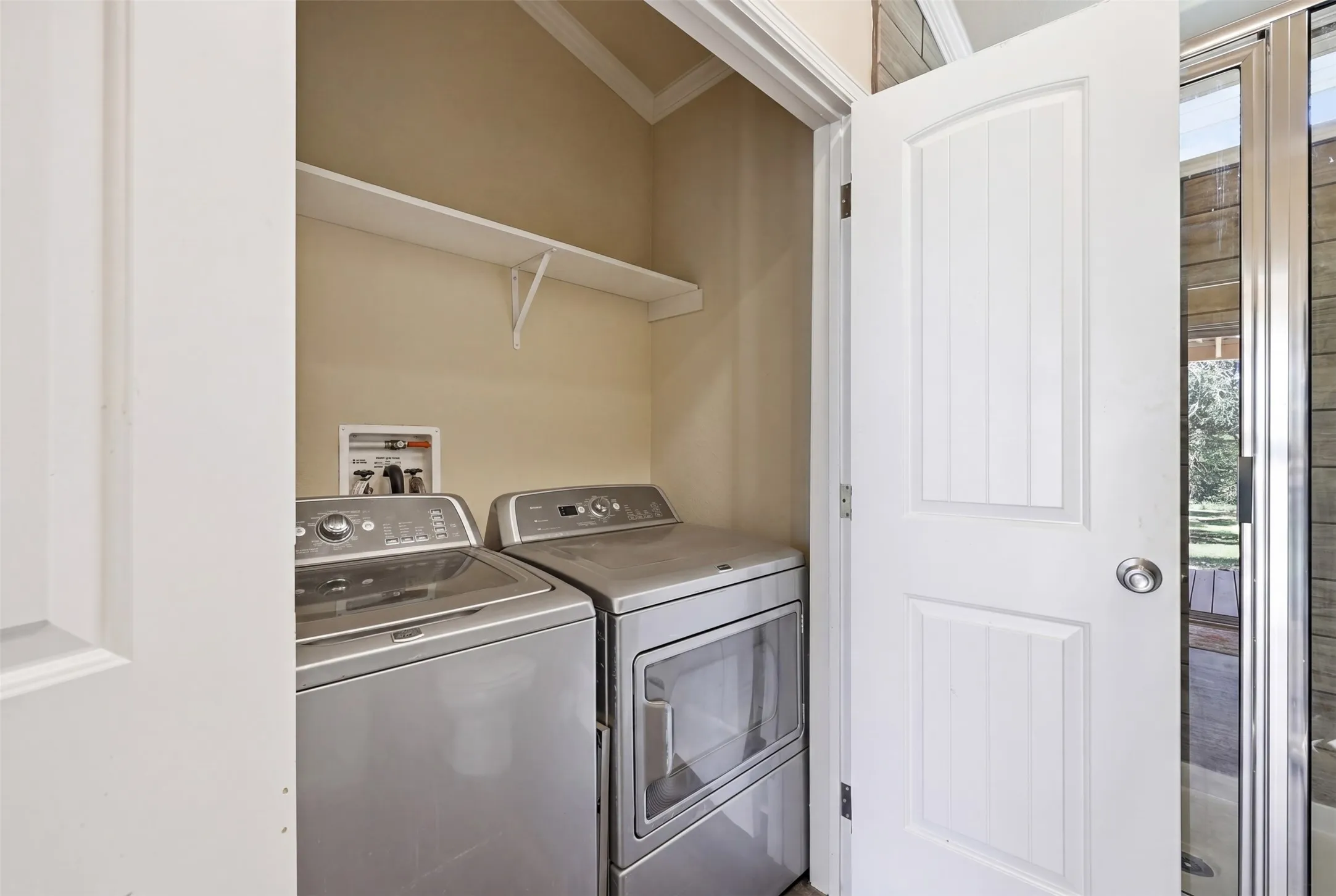 Mobile Home For Sale in Palo Pinto County , 140 E Bankhead Highway, Mineral Wells, Texas 76067, 2 Bedroom, 2 Bathroom, Garage spaces, 1,020 Sqft, built in 2021, mls#21259094, Real Estate Agent in Mineral Wells, Homes For Sale in Palo Pinto county, Homes For Sale in Mineral Wells, Realtor in Mineral Wells Texas, Real Estate Brokerage Independent Realty Texas, Luminita Cordes Realtor