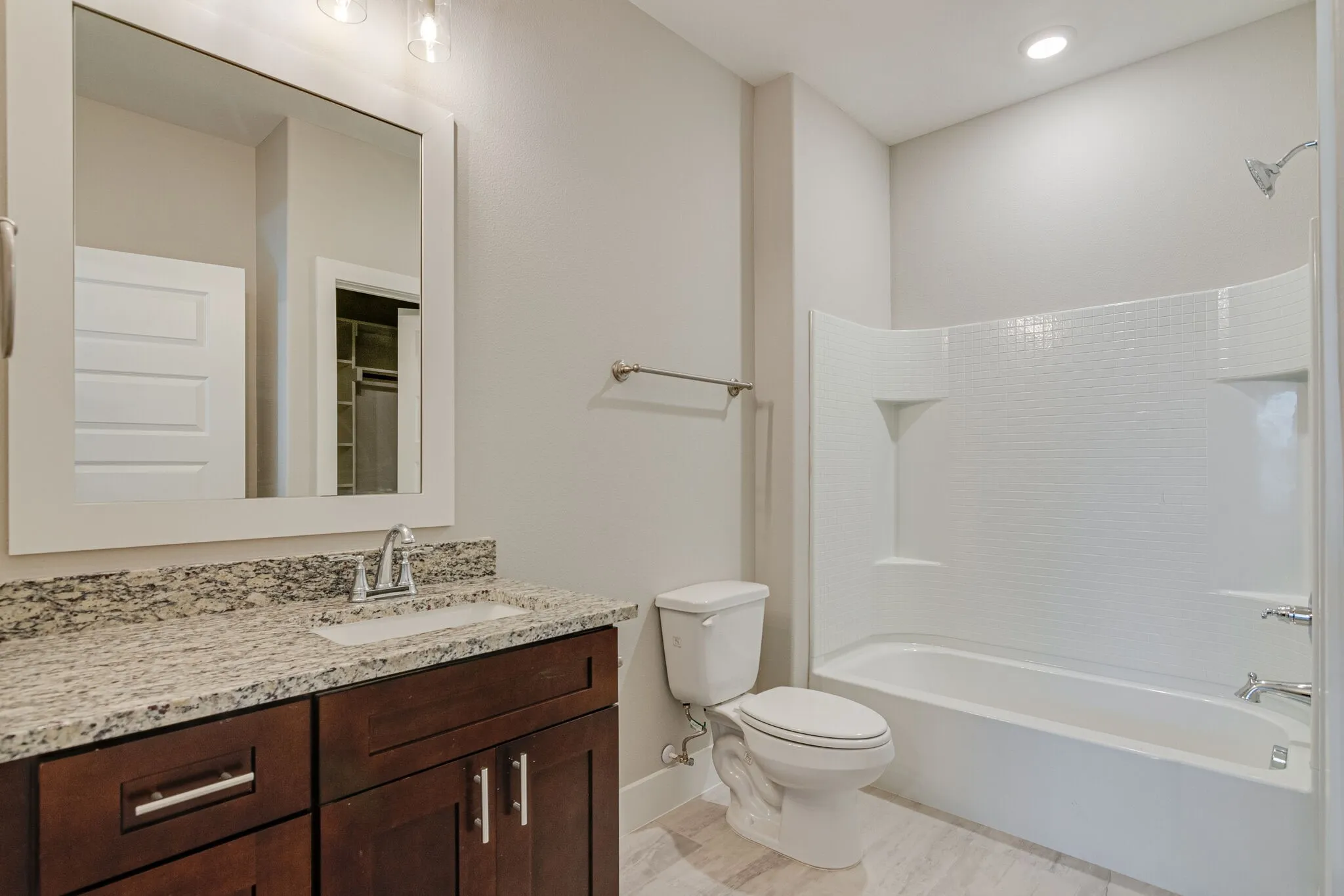 Apartment For Rent in Denton County , 115 W Jones 205, Krum, Texas 76249, 2 Bedrooms, 2 Bathrooms, Garage spaces, 968 Sqft, built in 2023, Price $1,350, mls#21262437, Real Estate Agent in Krum, Homes For Rent in Denton county, Homes For Rent in Krum, Realtor in Krum Texas, Real Estate Brokerage Independent Realty Texas, Luminita Cordes Realtor