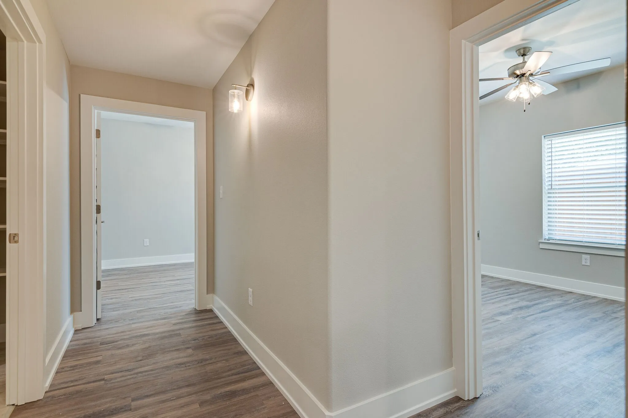 Apartment For Rent in Denton County , 115 W Jones 205, Krum, Texas 76249, 2 Bedrooms, 2 Bathrooms, Garage spaces, 968 Sqft, built in 2023, Price $1,350, mls#21262437, Real Estate Agent in Krum, Homes For Rent in Denton county, Homes For Rent in Krum, Realtor in Krum Texas, Real Estate Brokerage Independent Realty Texas, Luminita Cordes Realtor