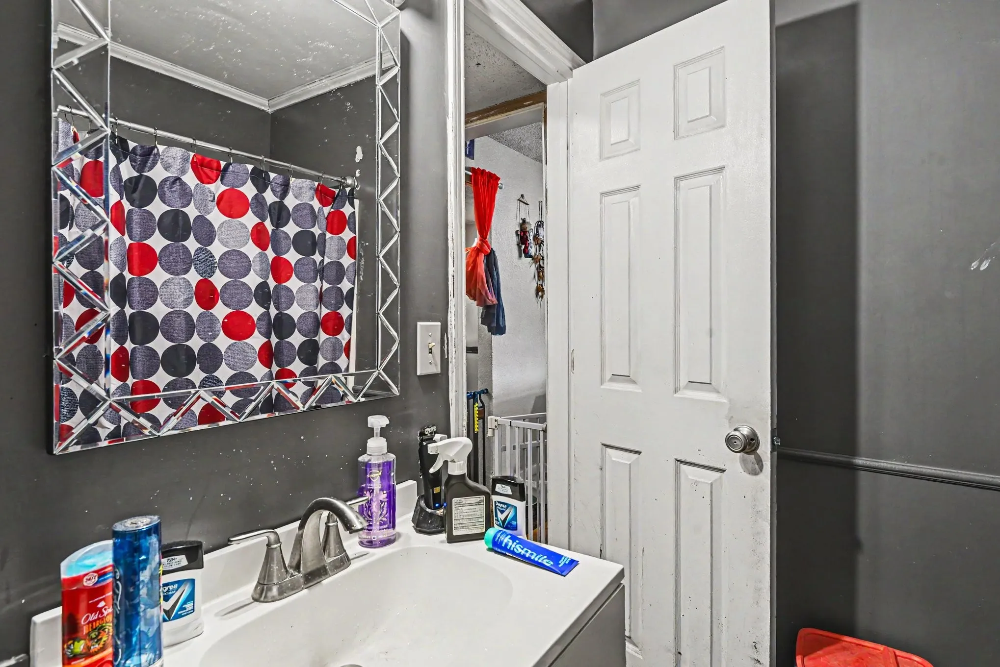 Single Family Residence For Sale in Tarrant County , 13270 Liberty School Road, Azle, Texas 76020, 3 Bedrooms, 2 Bathrooms, Garage spaces, 1,514 Sqft, built in 1986, Price $255,000, mls#21259046, Real Estate Agent in Azle, Homes For Sale in Tarrant county, Homes For Sale in Azle, Realtor in Azle Texas, Real Estate Brokerage Independent Realty Texas, Luminita Cordes Realtor