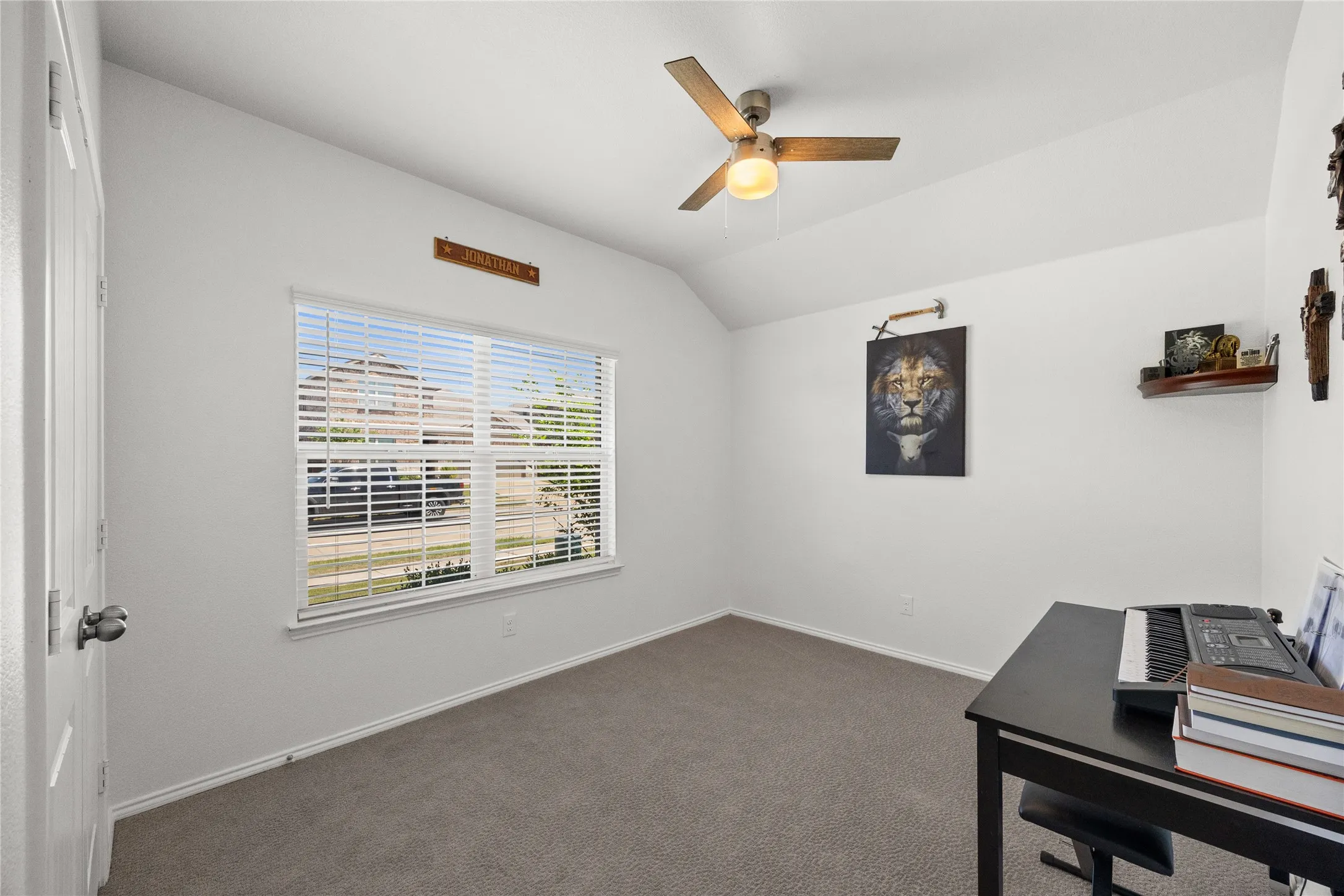 Single Family Residence For Sale in Kaufman County , 3139 Josefina Lane, Forney, Texas 75126, 3 Bedrooms, 2 Bathrooms, 2 Garage spaces, 1,508 Sqft, built in 2021, Price $279,000, mls#21261355, Real Estate Agent in Forney, Homes For Sale in Kaufman county, Homes For Sale in Forney, Realtor in Forney Texas, Real Estate Brokerage Independent Realty Texas, Luminita Cordes Realtor