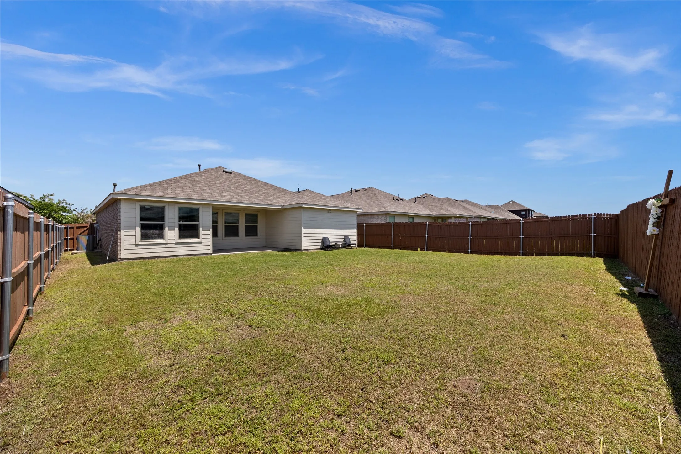 Single Family Residence For Sale in Kaufman County , 3139 Josefina Lane, Forney, Texas 75126, 3 Bedrooms, 2 Bathrooms, 2 Garage spaces, 1,508 Sqft, built in 2021, Price $279,000, mls#21261355, Real Estate Agent in Forney, Homes For Sale in Kaufman county, Homes For Sale in Forney, Realtor in Forney Texas, Real Estate Brokerage Independent Realty Texas, Luminita Cordes Realtor