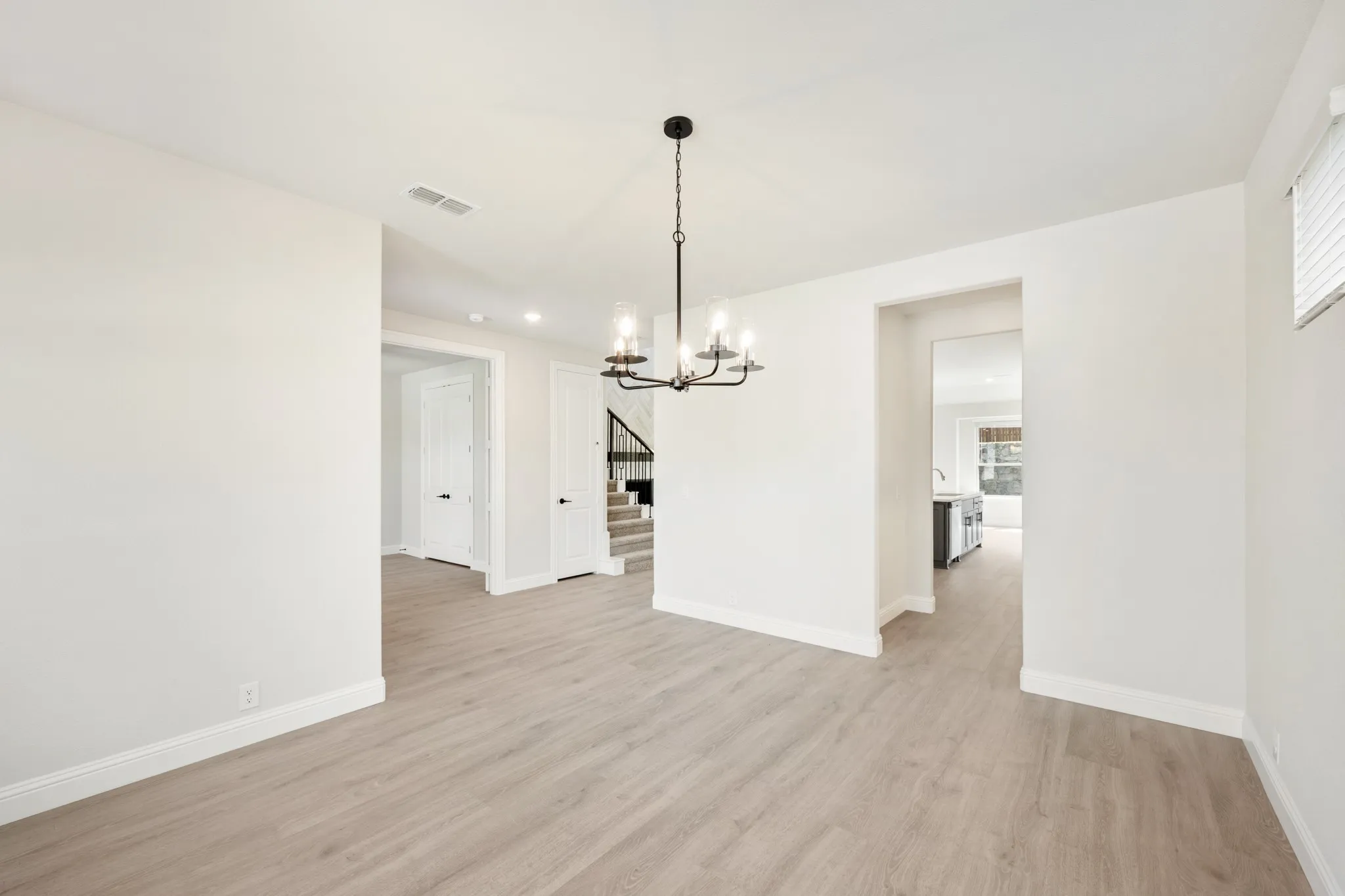 Single Family Residence For Sale in Ellis County , 4414 Biscayne Drive, Midlothian, Texas 76065, 5 Bedroom, 4 Bathroom, 2 Garage spaces, 3,485 Sqft, built in 2025, mls#21262839, Real Estate Agent in Midlothian, Homes For Sale in Ellis county, Homes For Sale in Midlothian, Realtor in Midlothian Texas, Real Estate Brokerage Independent Realty Texas, Luminita Cordes Realtor