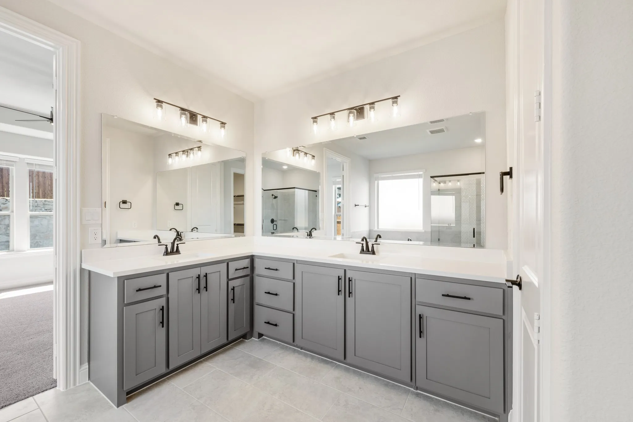 Single Family Residence For Sale in Ellis County , 4414 Biscayne Drive, Midlothian, Texas 76065, 5 Bedroom, 4 Bathroom, 2 Garage spaces, 3,485 Sqft, built in 2025, mls#21262839, Real Estate Agent in Midlothian, Homes For Sale in Ellis county, Homes For Sale in Midlothian, Realtor in Midlothian Texas, Real Estate Brokerage Independent Realty Texas, Luminita Cordes Realtor