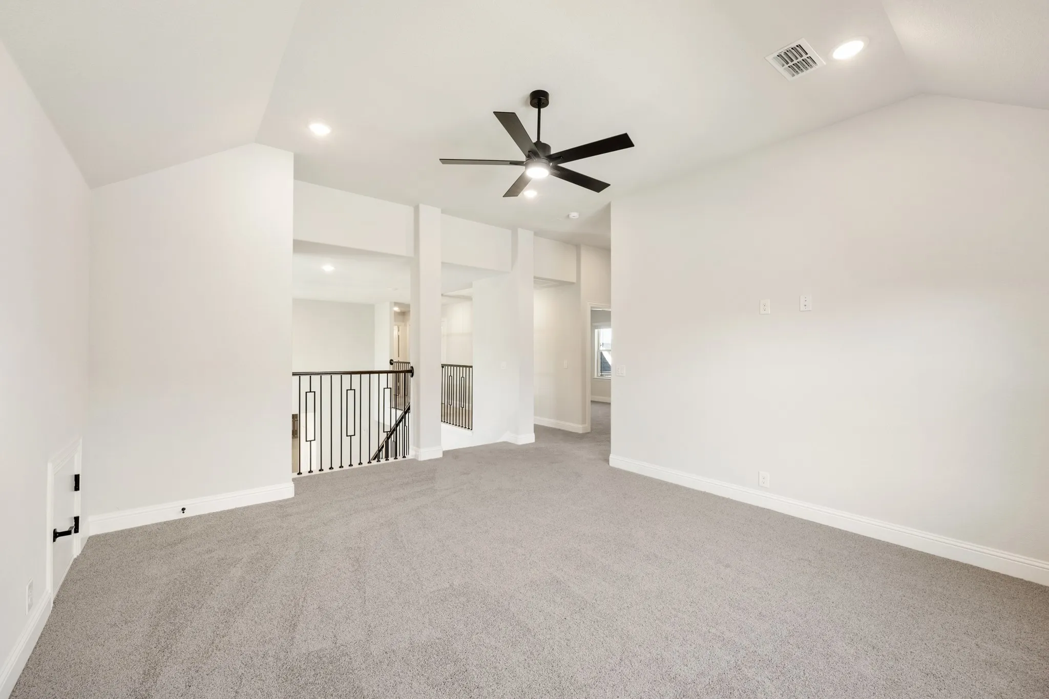 Single Family Residence For Sale in Ellis County , 4414 Biscayne Drive, Midlothian, Texas 76065, 5 Bedroom, 4 Bathroom, 2 Garage spaces, 3,485 Sqft, built in 2025, mls#21262839, Real Estate Agent in Midlothian, Homes For Sale in Ellis county, Homes For Sale in Midlothian, Realtor in Midlothian Texas, Real Estate Brokerage Independent Realty Texas, Luminita Cordes Realtor
