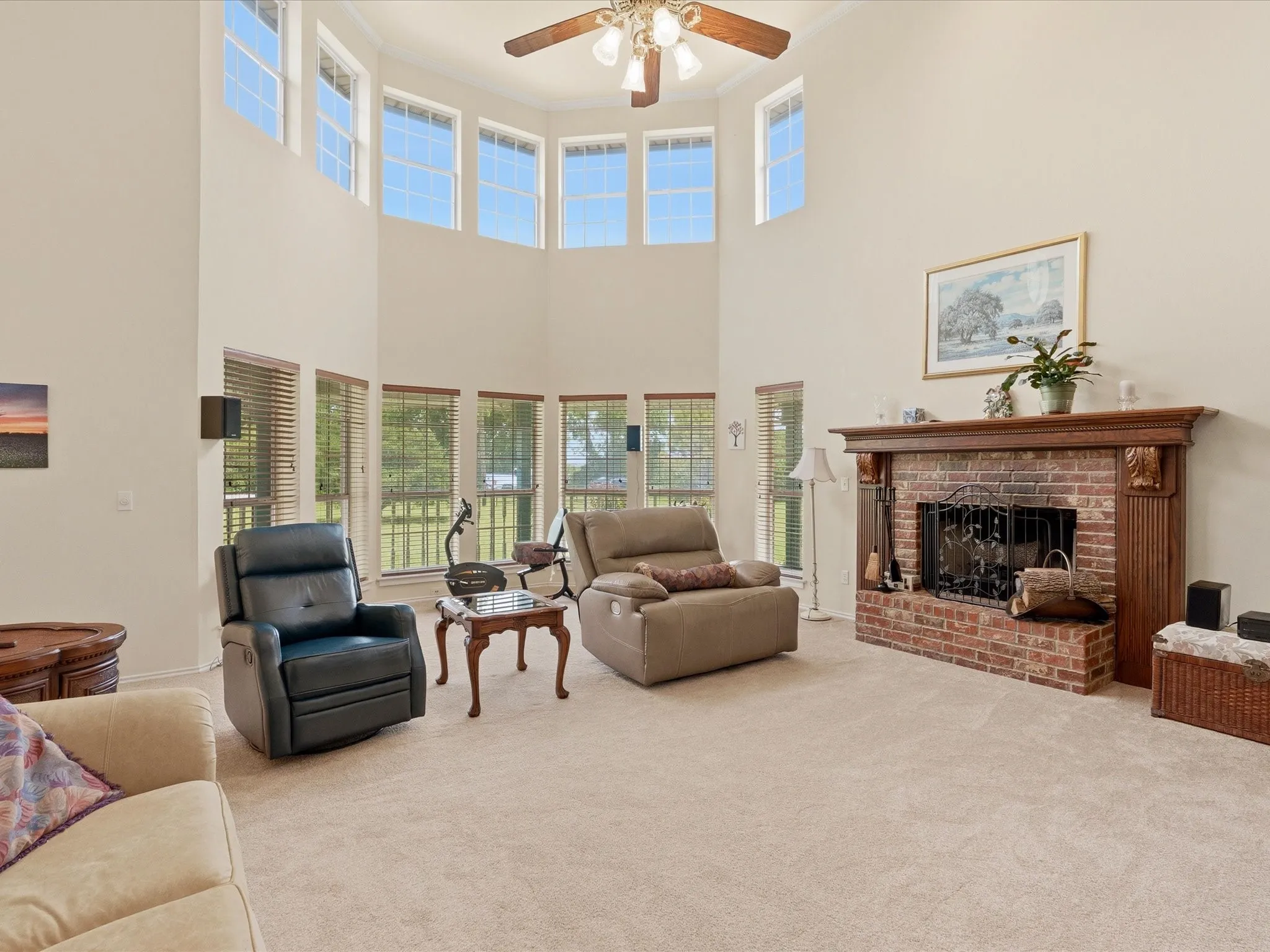 Single Family Residence For Sale in Collin County , 8645 County Road 419, Anna, Texas 75409, 4 Bedroom, 3 Bathroom, 2 Garage spaces, 2,740 Sqft, built in 1998, mls#21262415, Real Estate Agent in Anna, Homes For Sale in Collin county, Homes For Sale in Anna, Realtor in Anna Texas, Real Estate Brokerage Independent Realty Texas, Luminita Cordes Realtor