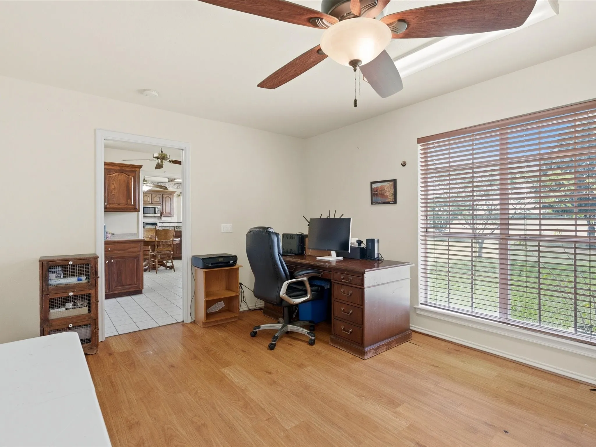 Single Family Residence For Sale in Collin County , 8645 County Road 419, Anna, Texas 75409, 4 Bedroom, 3 Bathroom, 2 Garage spaces, 2,740 Sqft, built in 1998, mls#21262415, Real Estate Agent in Anna, Homes For Sale in Collin county, Homes For Sale in Anna, Realtor in Anna Texas, Real Estate Brokerage Independent Realty Texas, Luminita Cordes Realtor
