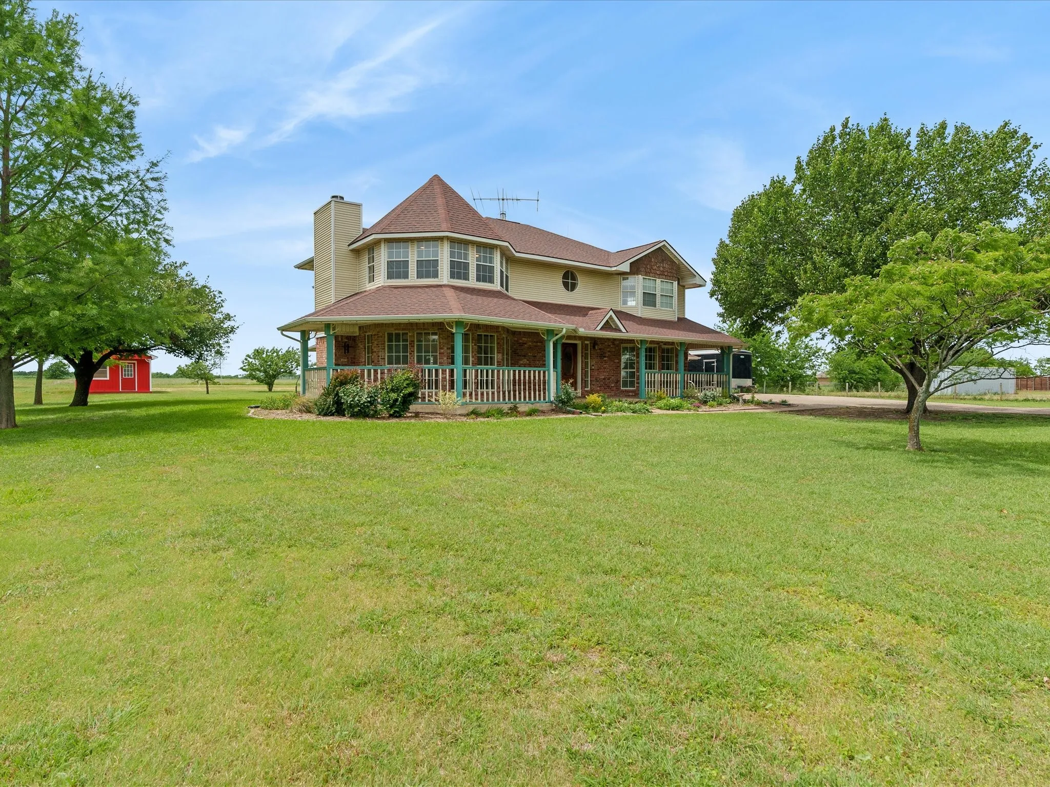 Single Family Residence For Sale in Collin County , 8645 County Road 419, Anna, Texas 75409, 4 Bedroom, 3 Bathroom, 2 Garage spaces, 2,740 Sqft, built in 1998, mls#21262415, Real Estate Agent in Anna, Homes For Sale in Collin county, Homes For Sale in Anna, Realtor in Anna Texas, Real Estate Brokerage Independent Realty Texas, Luminita Cordes Realtor